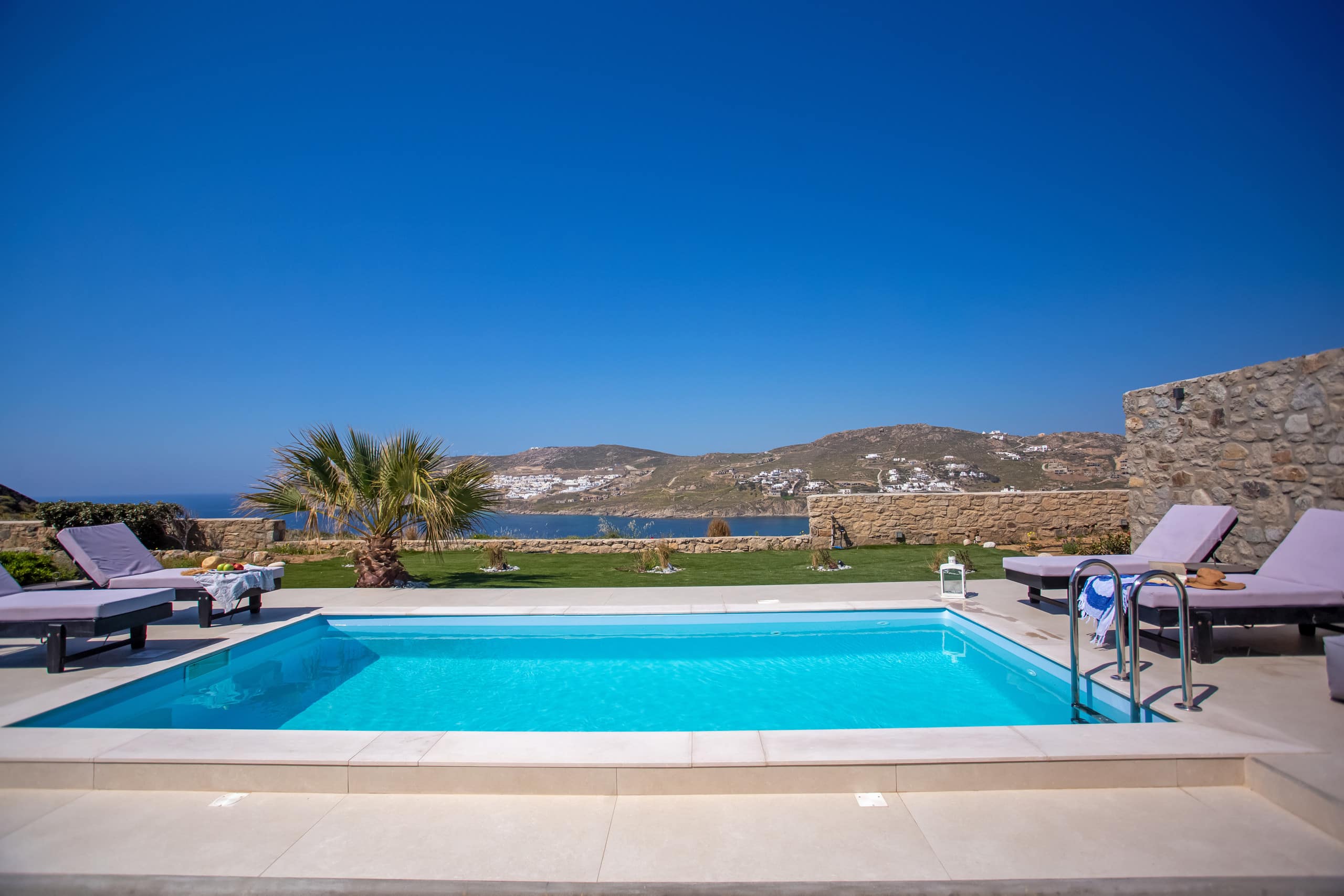 Mini South Star Villa with Private Pool and Garden 17