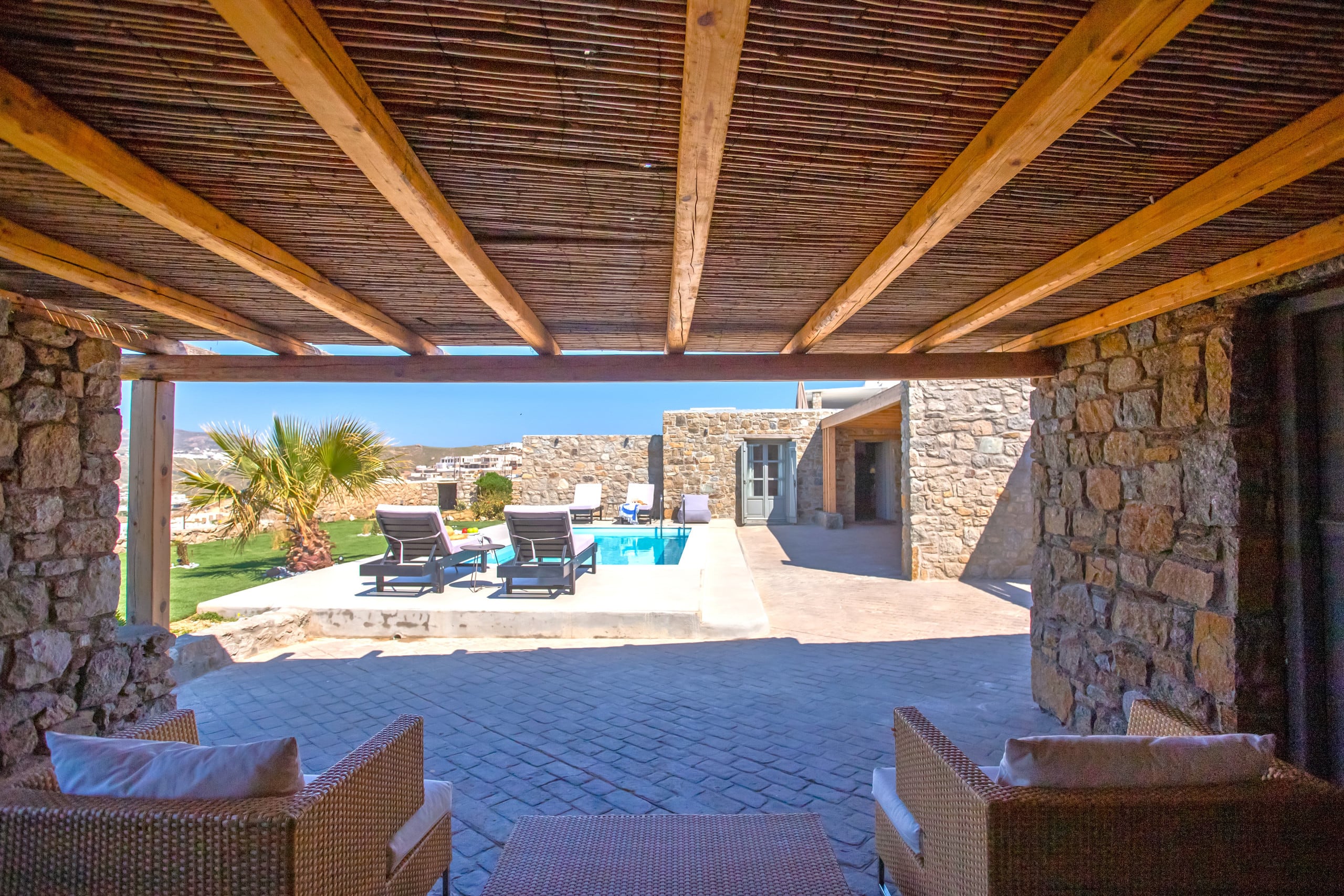 Mini South Star Villa with Private Pool and Garden 25