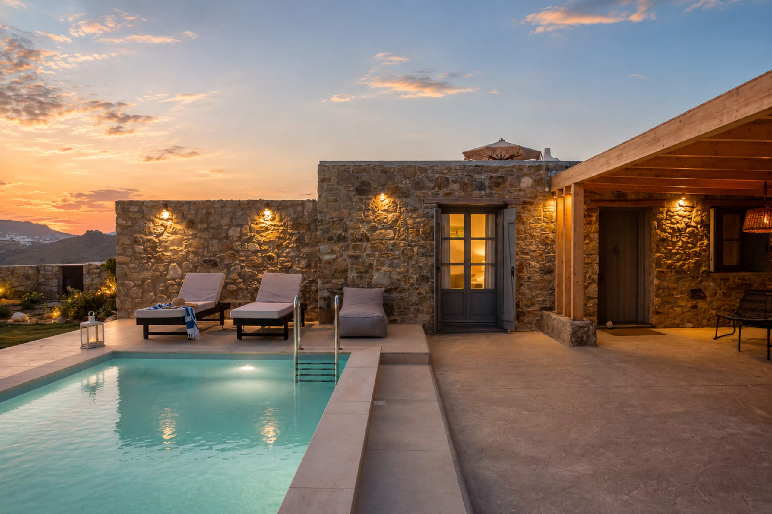 Mini South Star Villa with Private Pool and Garden 27