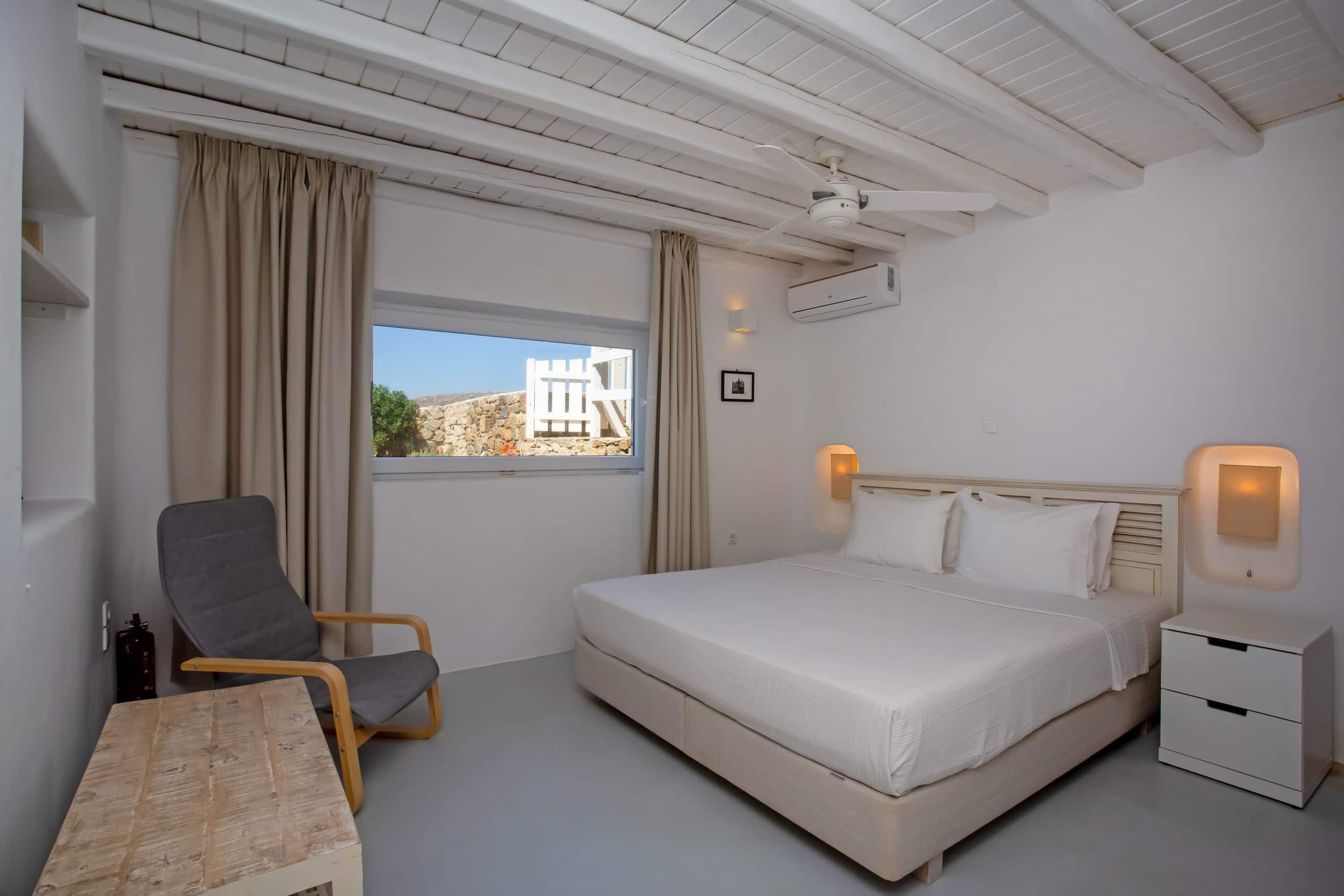 Mini South Star Villa with Private Pool and Garden 8