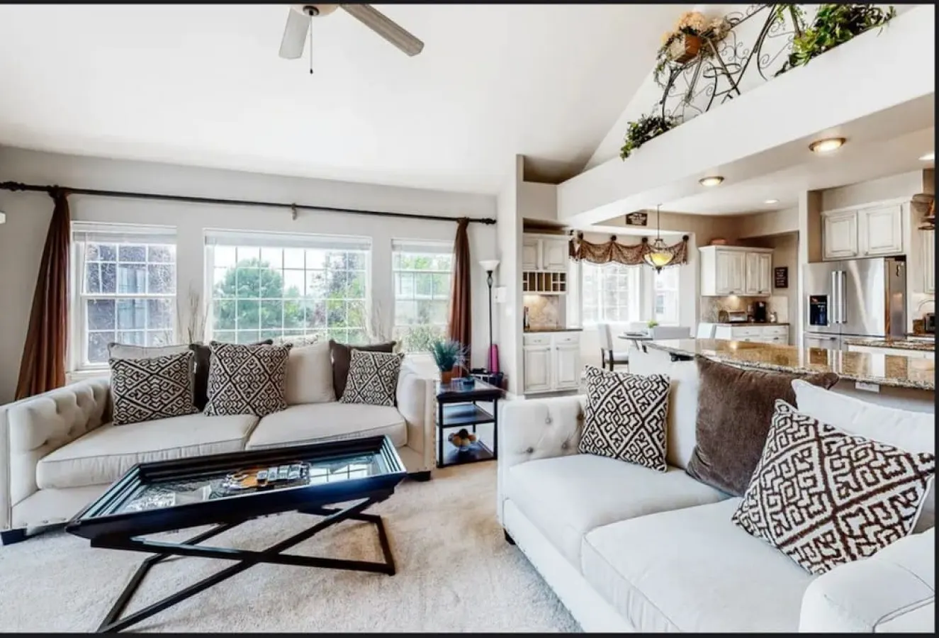 Spectacular Luxury Hacienda with Mountain Views! — photo 3