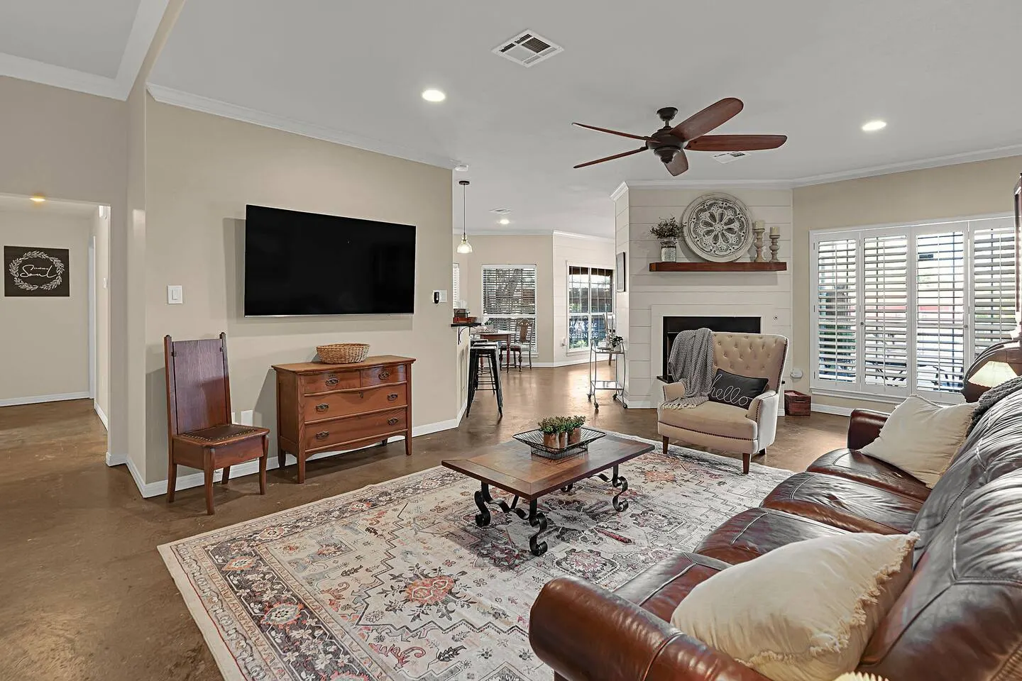 Heart of Texas Hangout/Pool/Game Room/Sport Court — photo 2