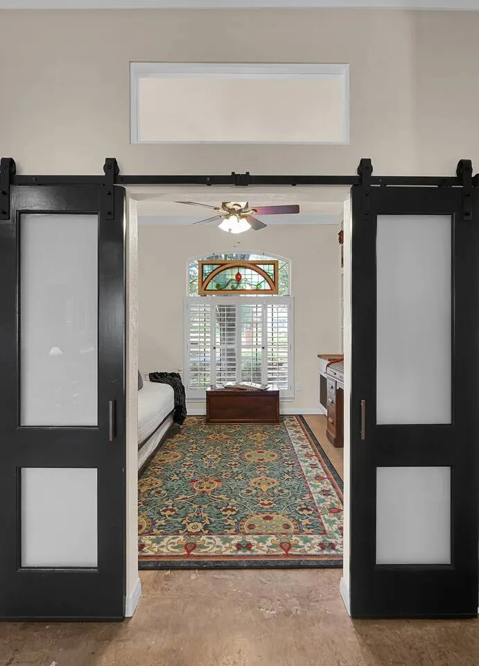 Heart of Texas Hangout/Pool/Game Room/Sport Court 15