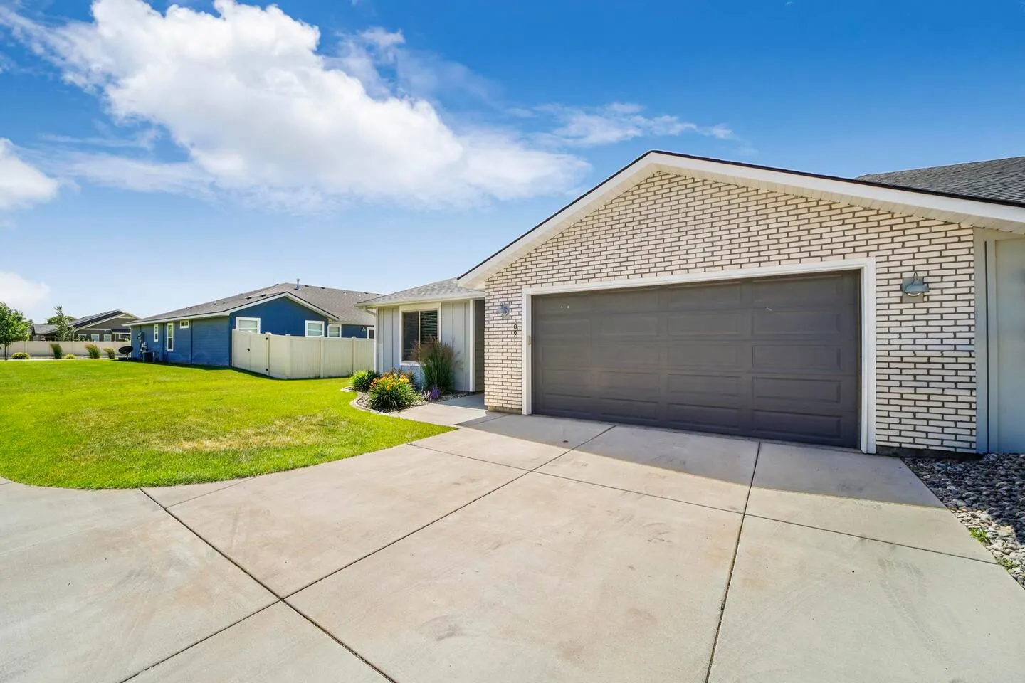 Wendell Townhome | 3BR | Garage | Fenced Yard — photo 5