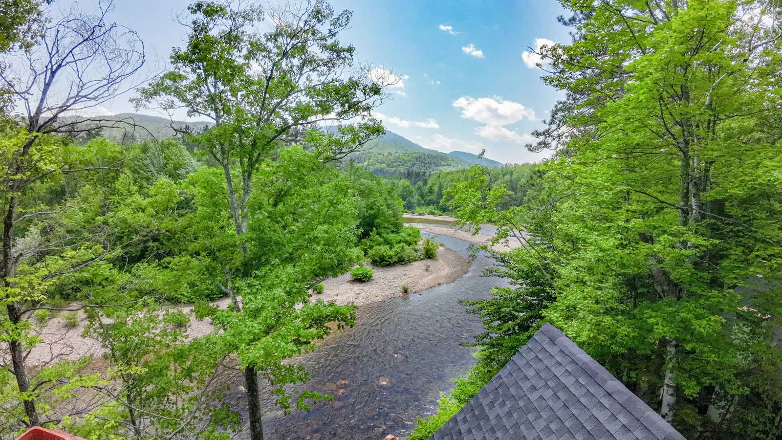 Gooseneck Lodge - Family Chalet on the Saco River 9