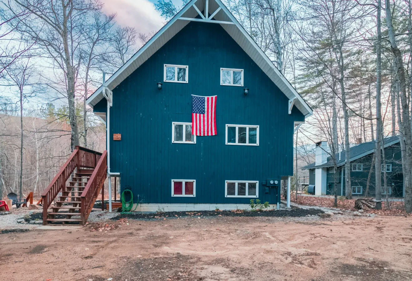 Gooseneck Lodge - Family Chalet on the Saco River 15