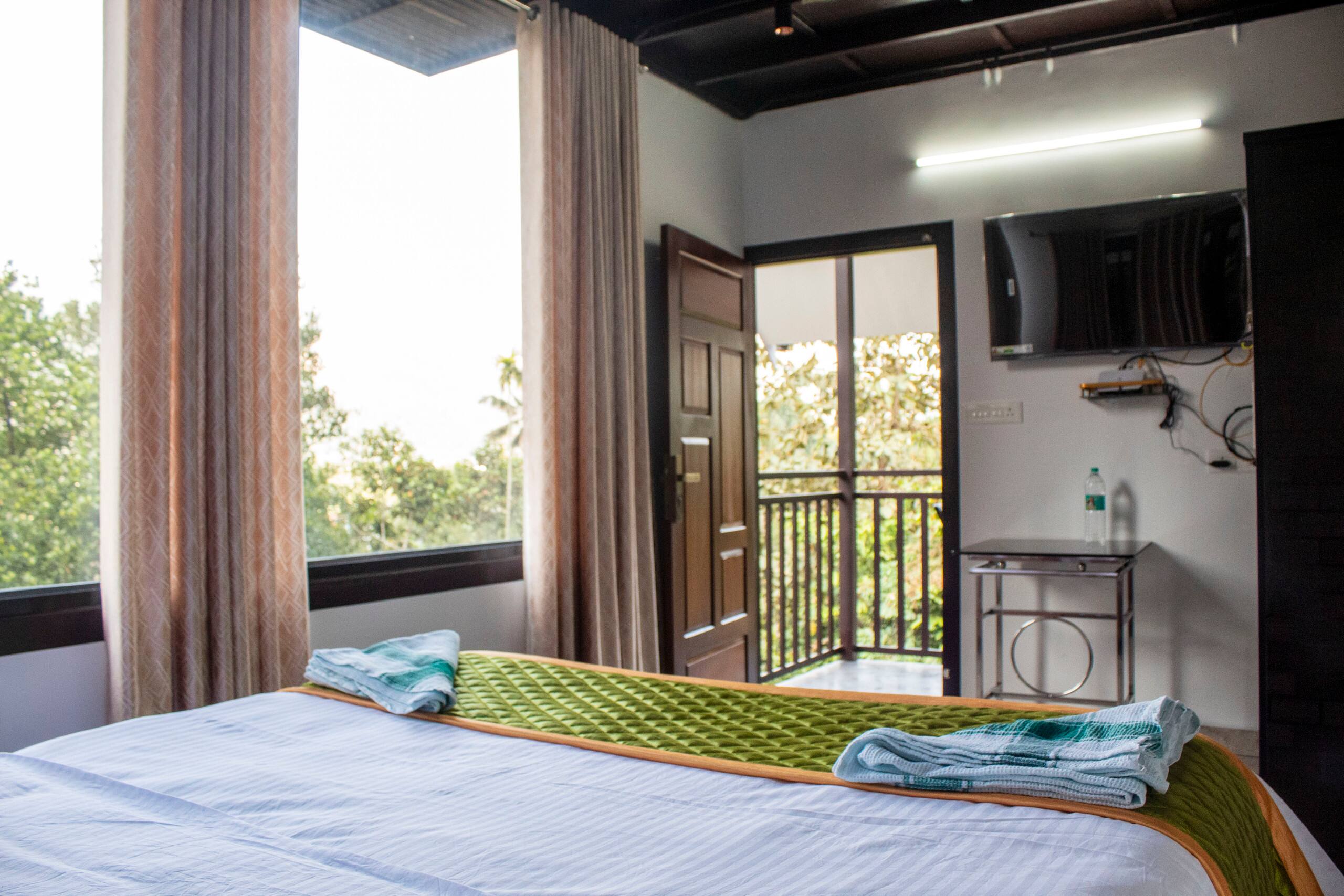 Golden Oriole Homestay Adimaly - Munnar 21
