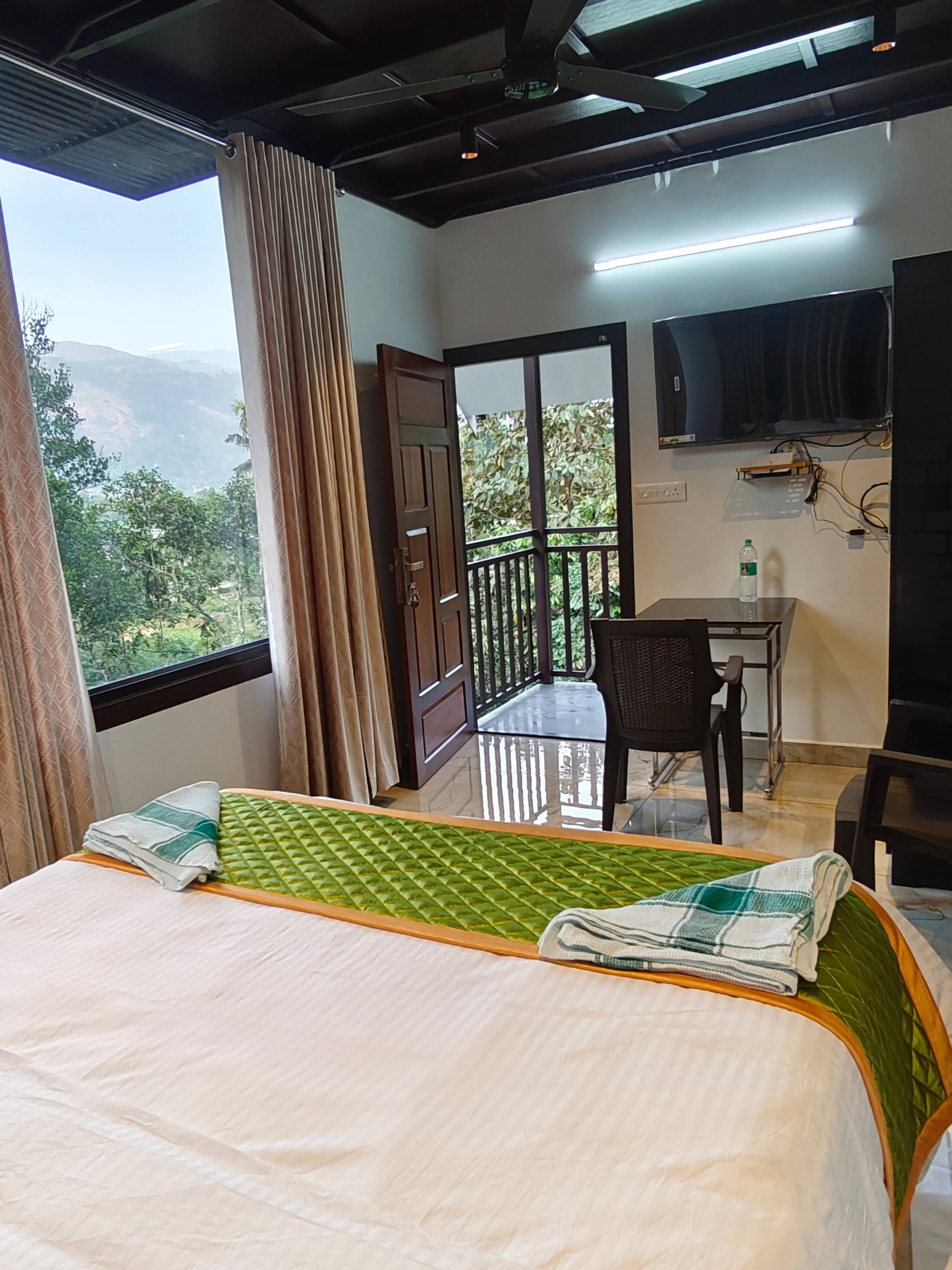 Golden Oriole Homestay Adimaly - Munnar 22