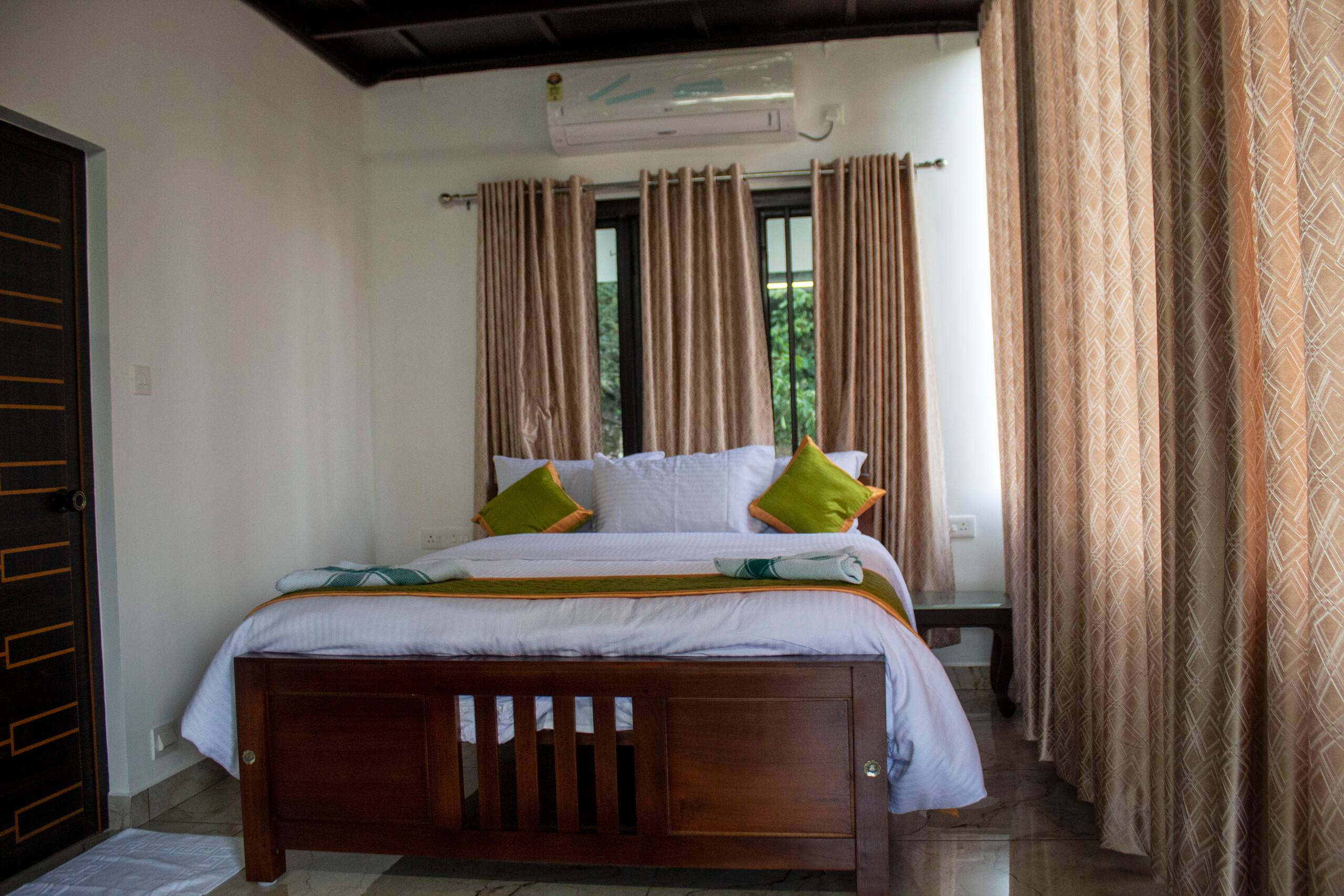 Golden Oriole Homestay Adimaly - Munnar 20