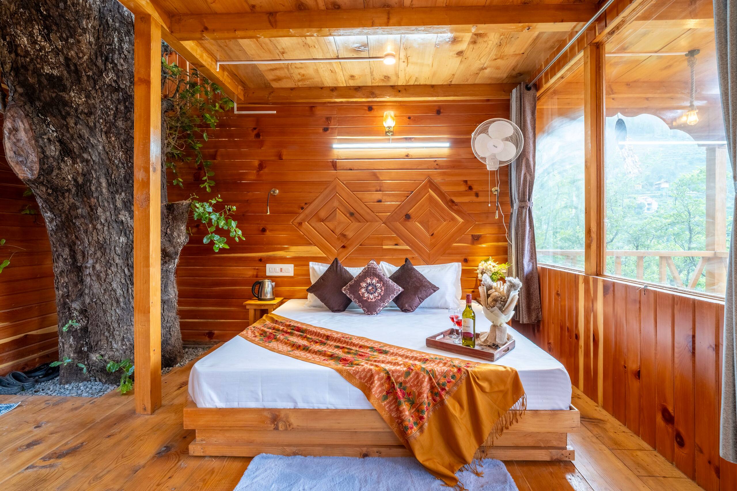 Tree Tales | Peaceful Treehouse with Garden, Jibhi 27