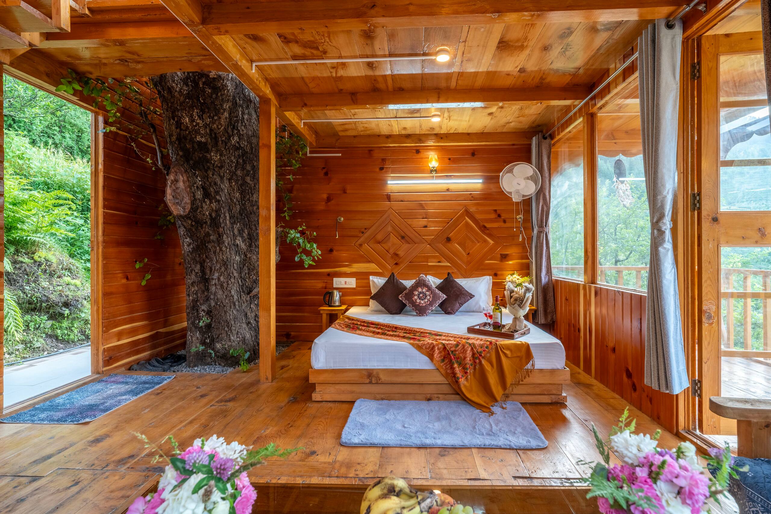 Tree Tales | Peaceful Treehouse with Garden, Jibhi 4