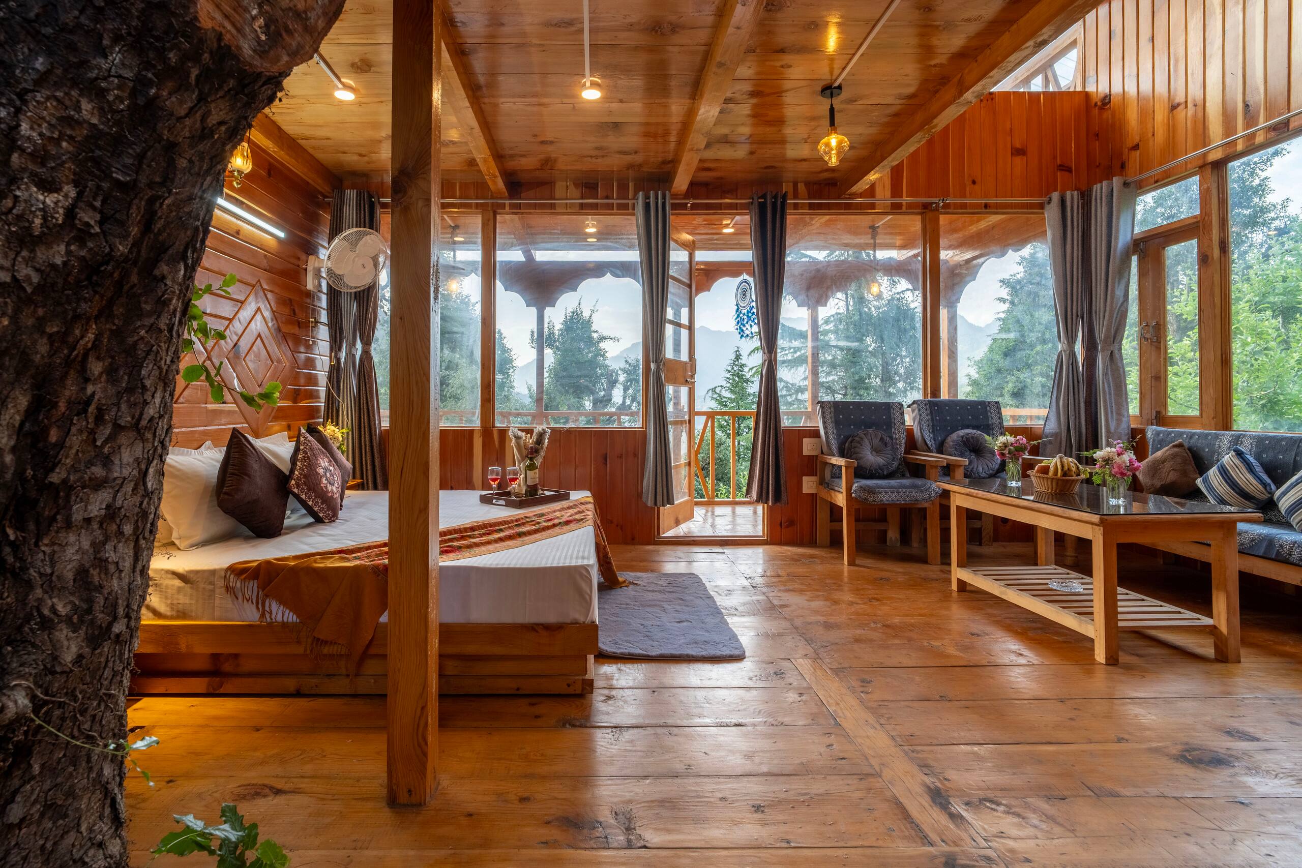 Tree Tales | Peaceful Treehouse with Garden, Jibhi 31