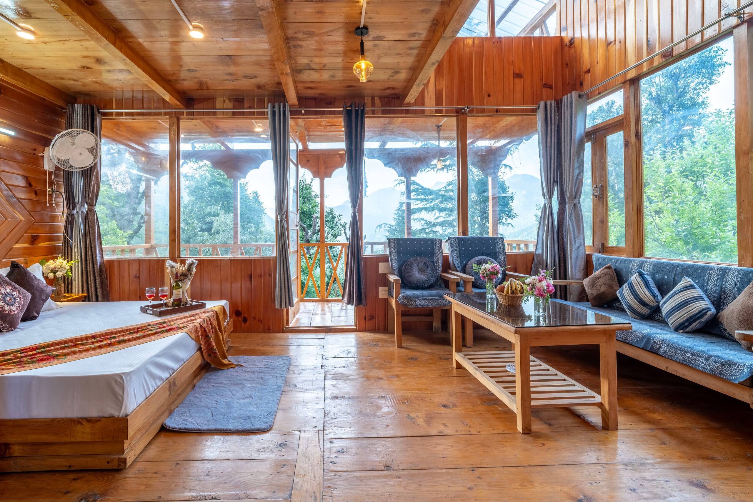 Tree Tales | Peaceful Treehouse with Garden, Jibhi 8