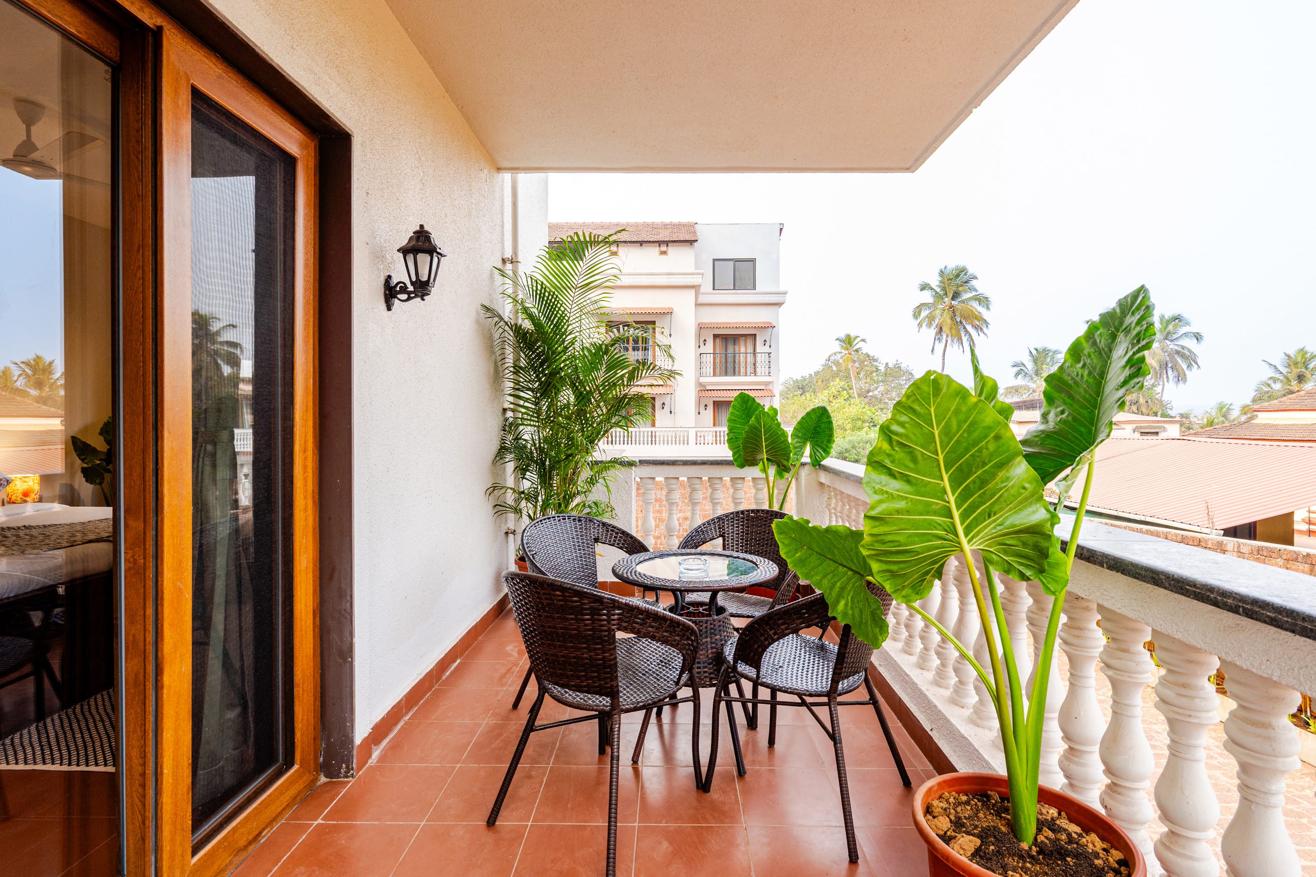 C 101 by Alira Stays | 1Bhk | Near Candolim | Pool 3