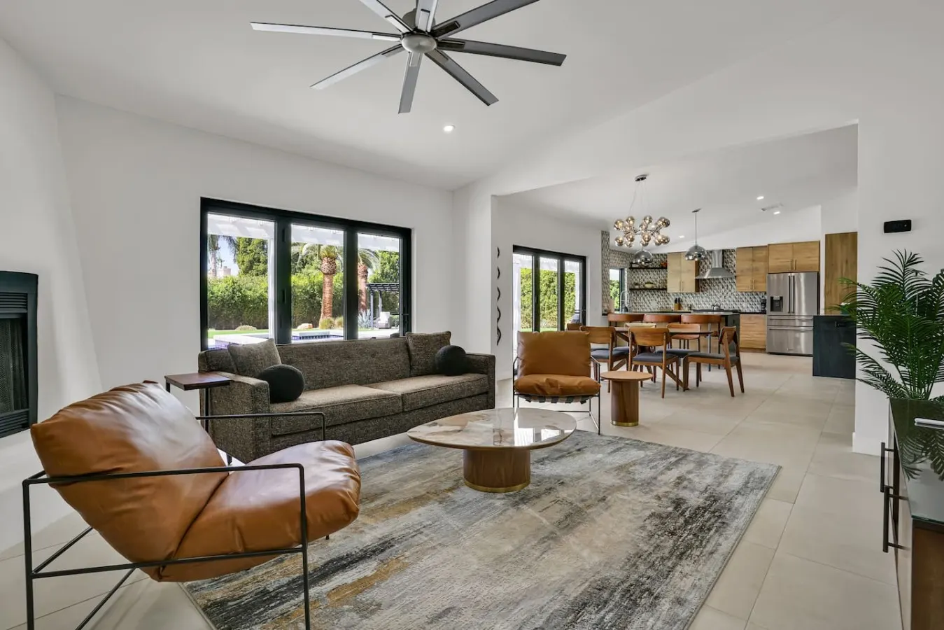 The Barbara: Luxury Home Saltwater Pool, Huge Yard 18