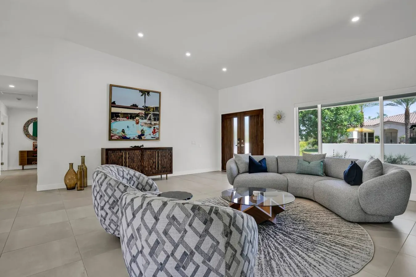 The Barbara: Luxury Home Saltwater Pool, Huge Yard — photo 4