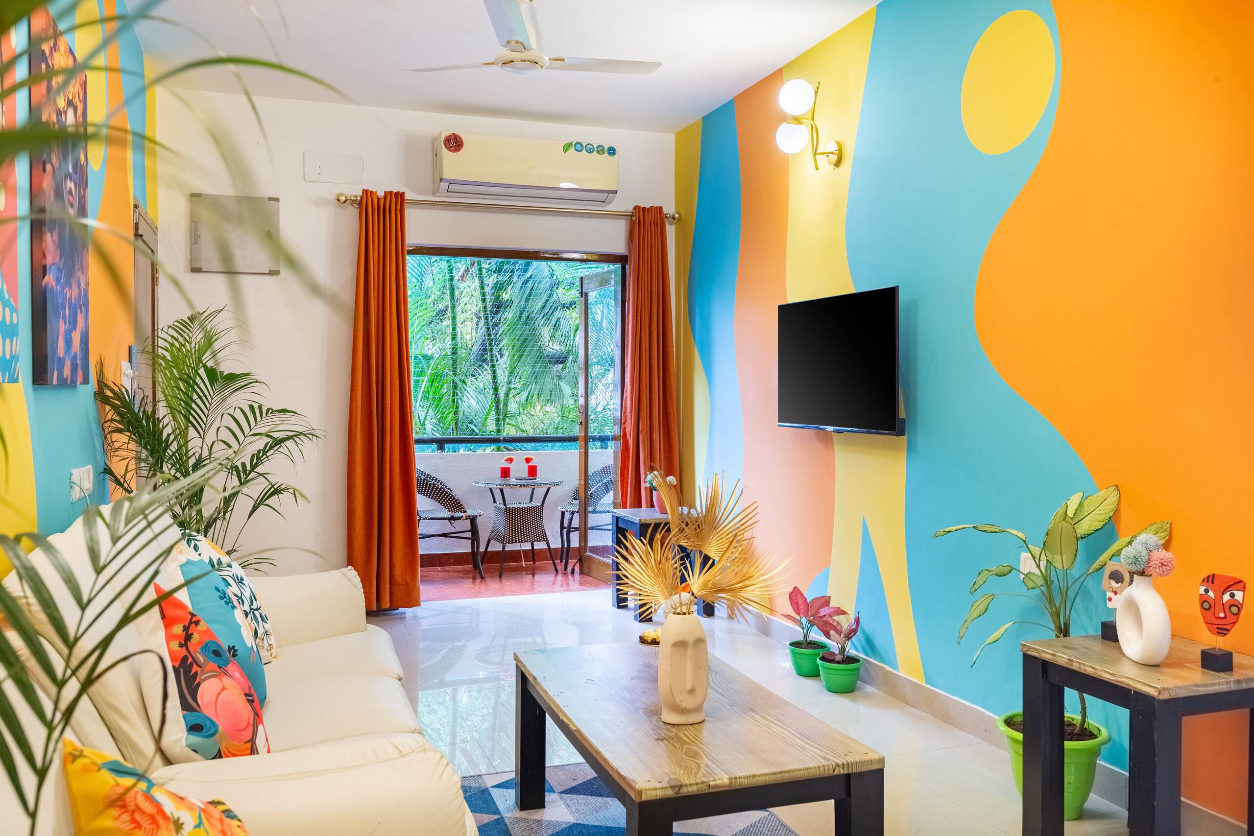 Glee by AlohaGoa: 2BHK Swimming Pool View Apt. 6
