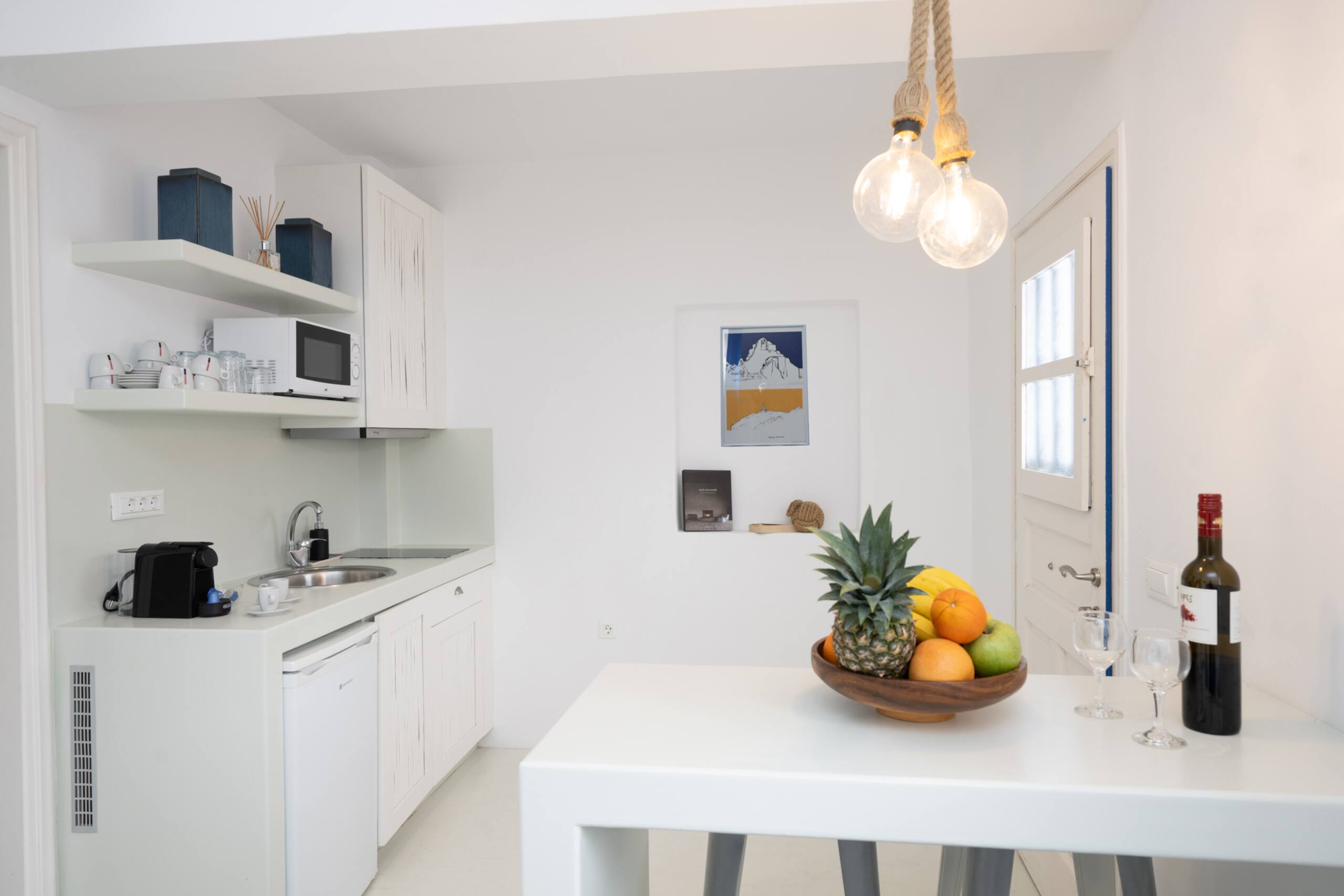 Hyades -  Downtown Suites No 1 , Mykonos Town 14