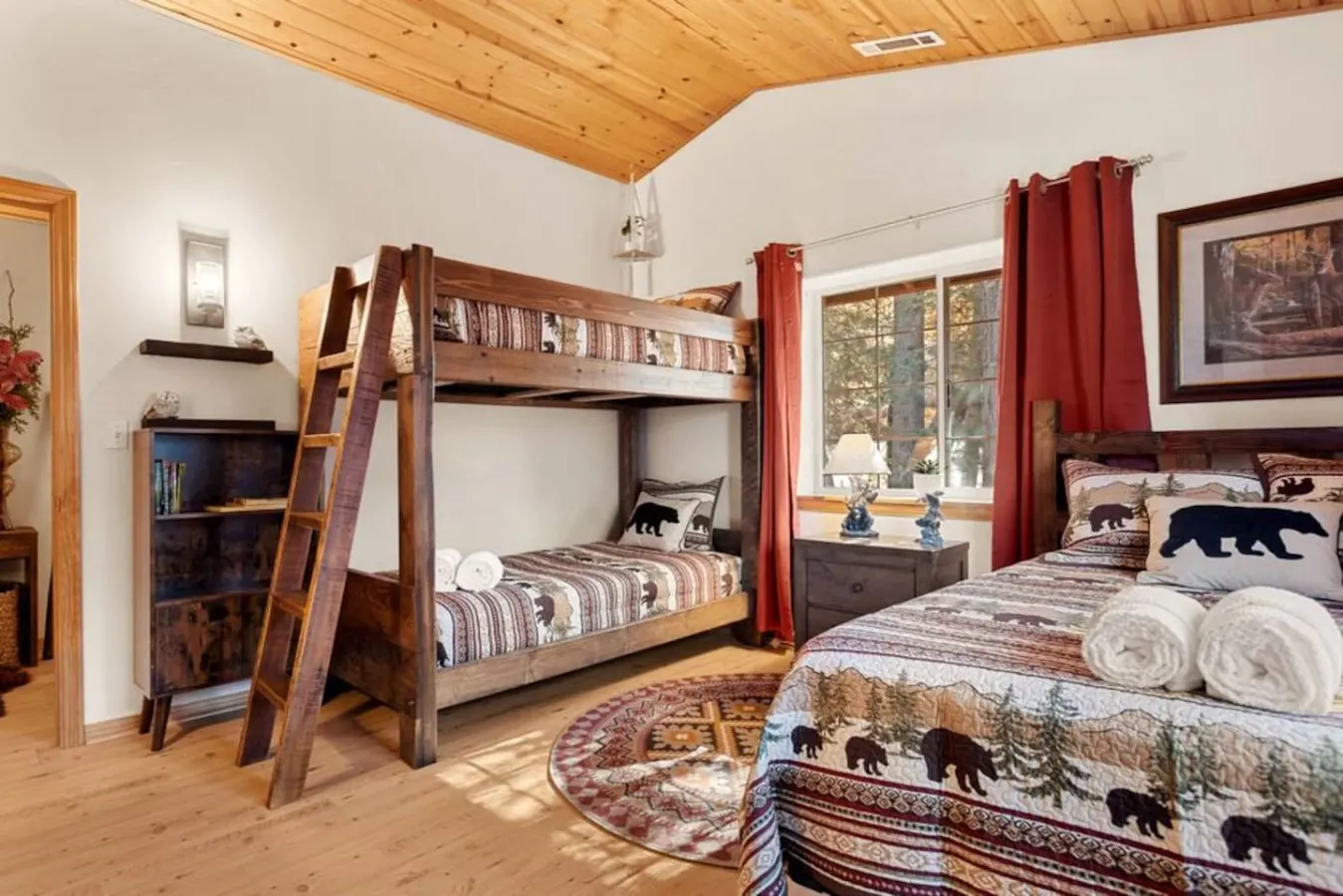 MoonBears Modern Chic Cabin, Spa near Bear Mtn — foto 5