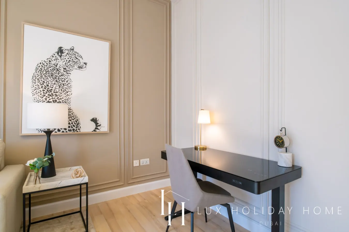 LUX The Luxurious Central JBR Suite 2 9