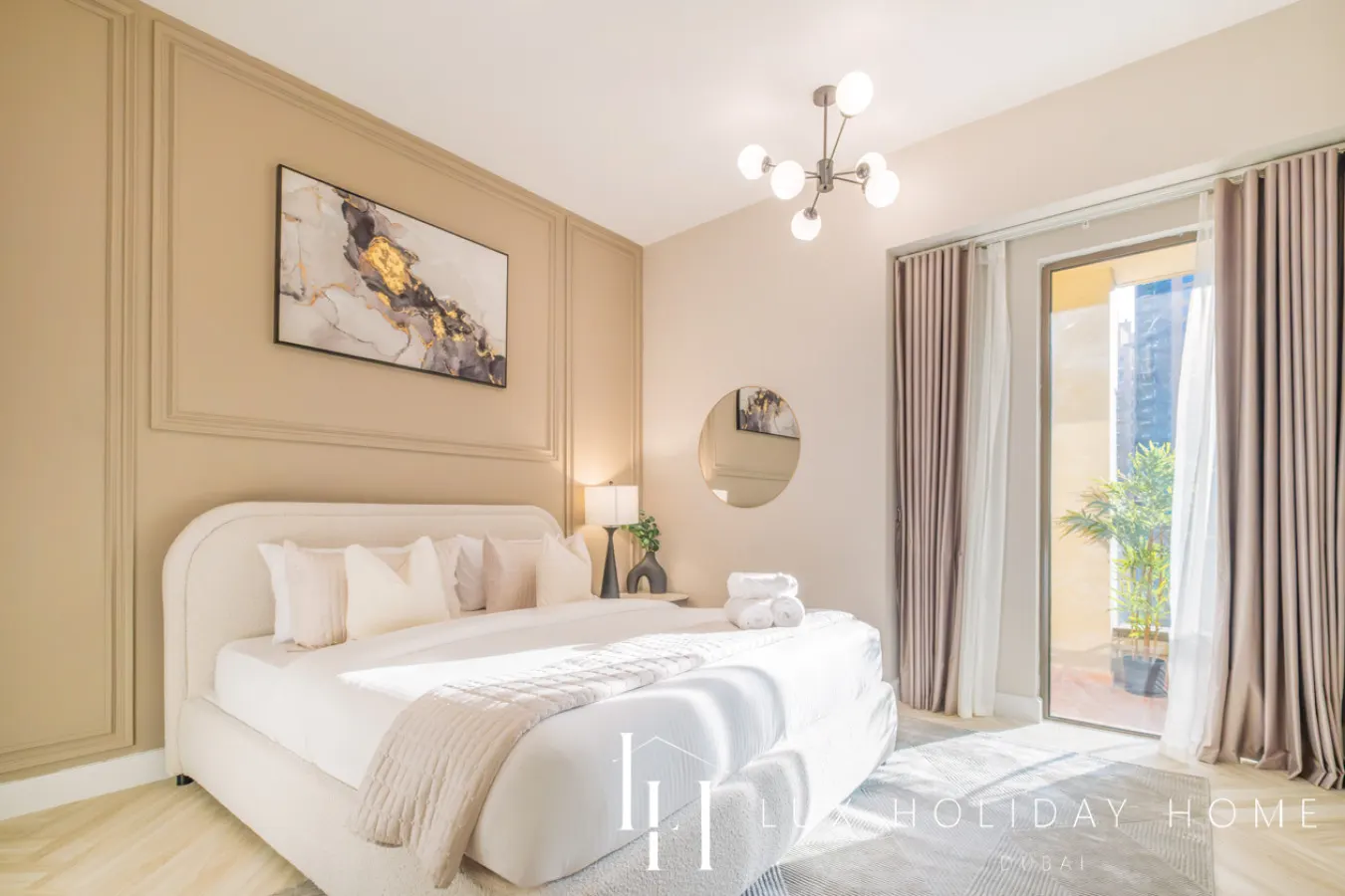 LUX The Luxurious Central JBR Suite 2 11