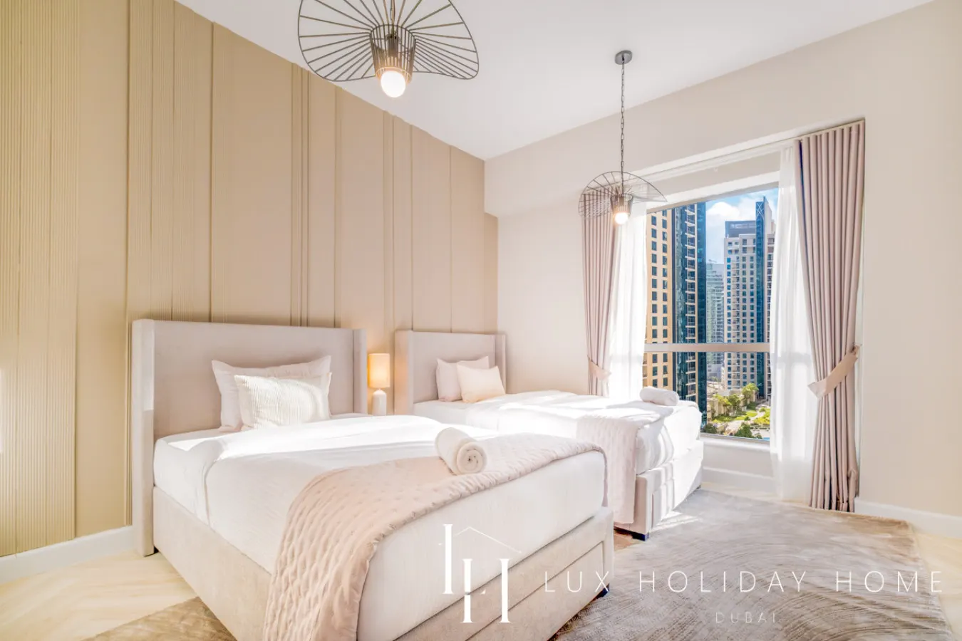 LUX The Luxurious Central JBR Suite 2 12