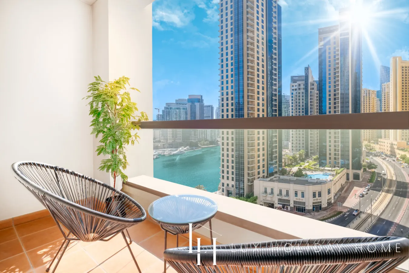 LUX The Luxurious Central JBR Suite 2 7