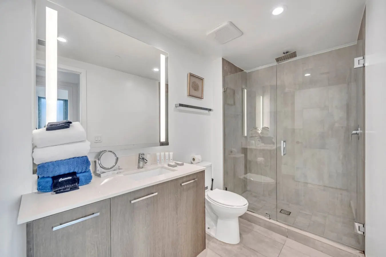 Cosy 3Beds/3Baths High Floor Unit Heart Of Miami 13