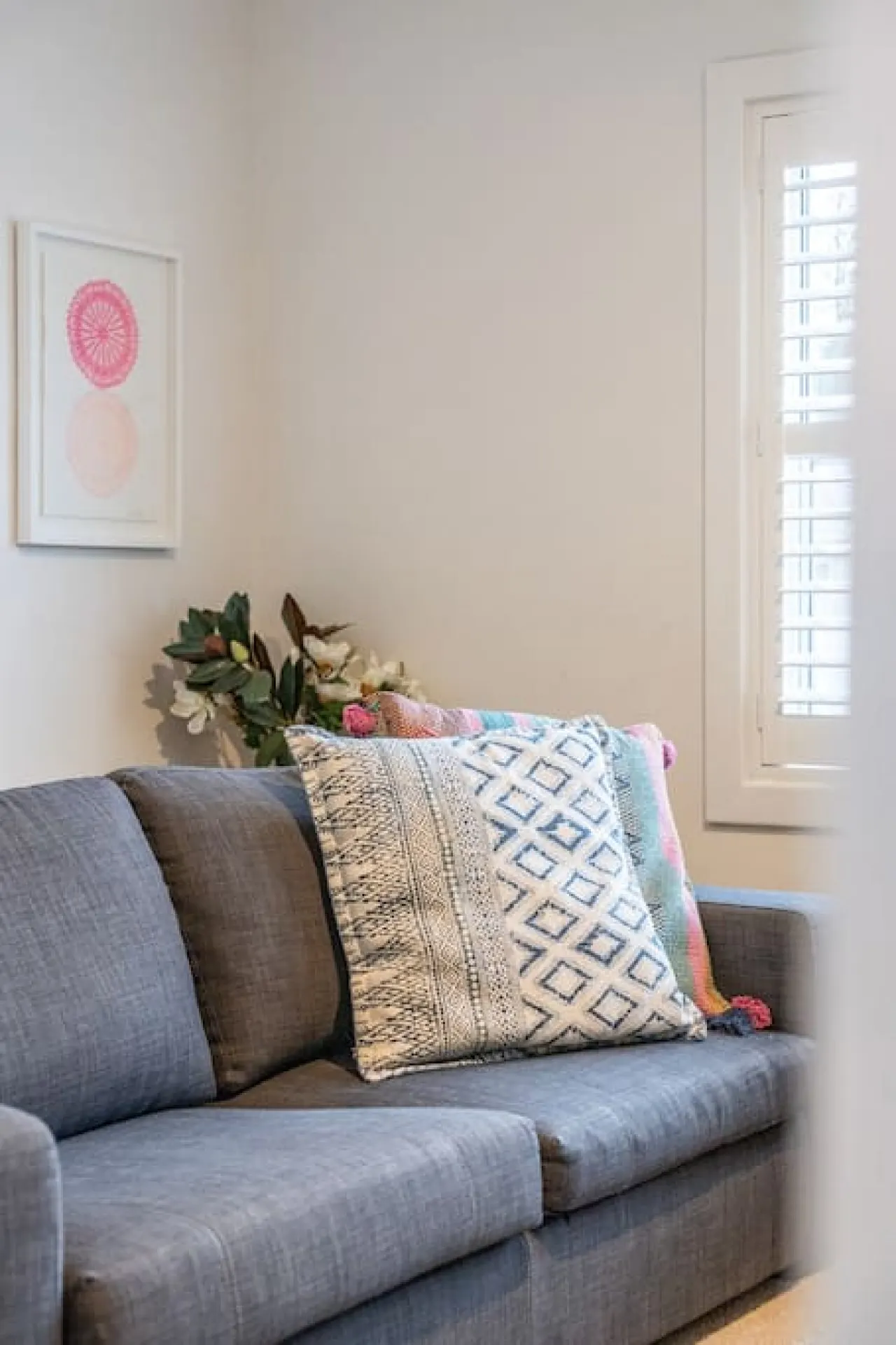 Seaside on Swan & Laneway Retreat—A Family Haven 11
