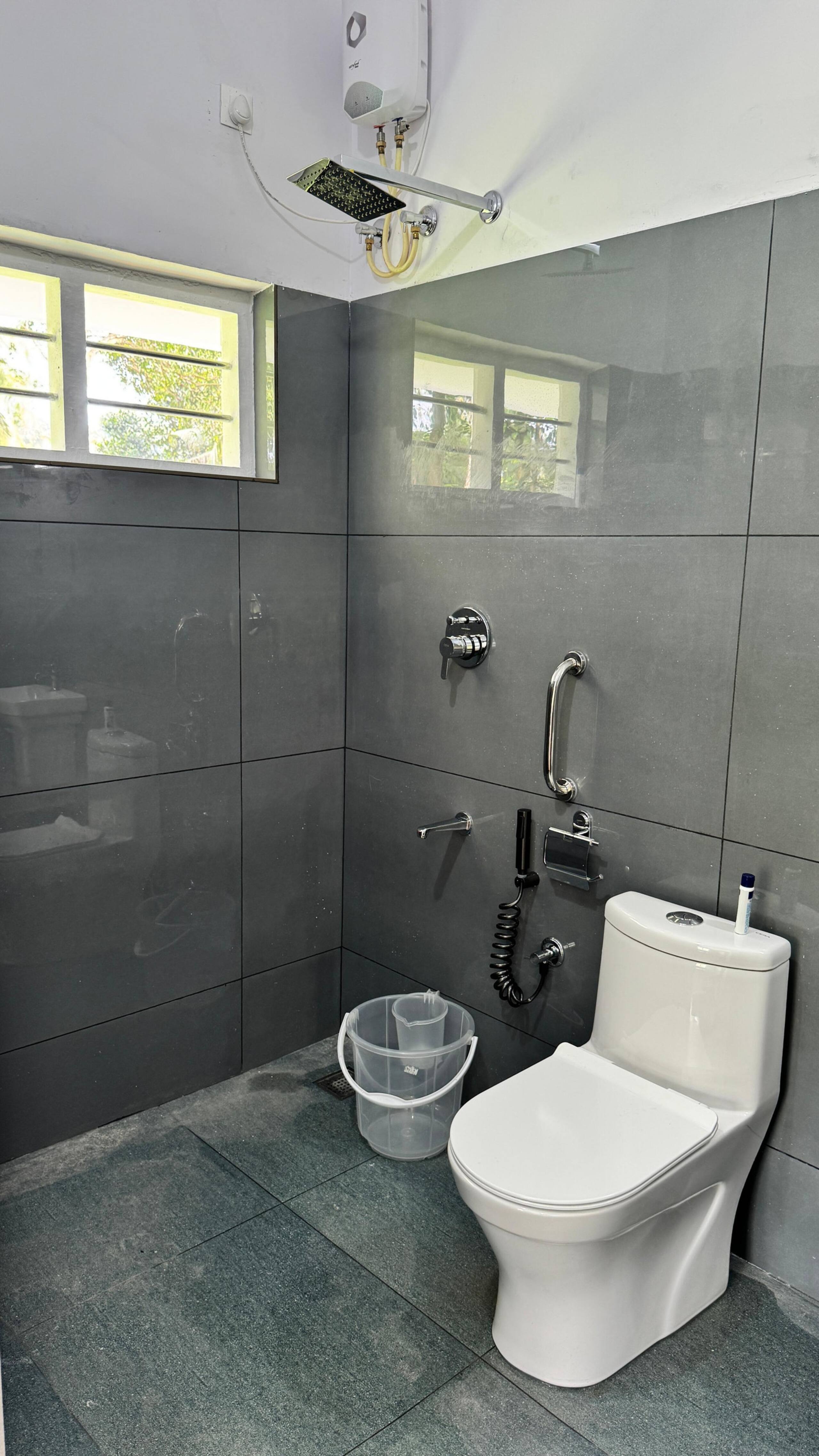 Riverside House in PALA TOWN With 2 AC bedrooms 6