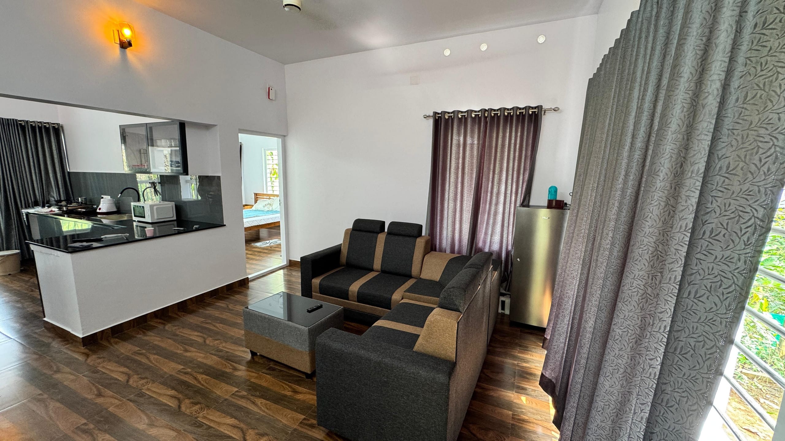 Riverside House in PALA TOWN With 2 AC bedrooms 8