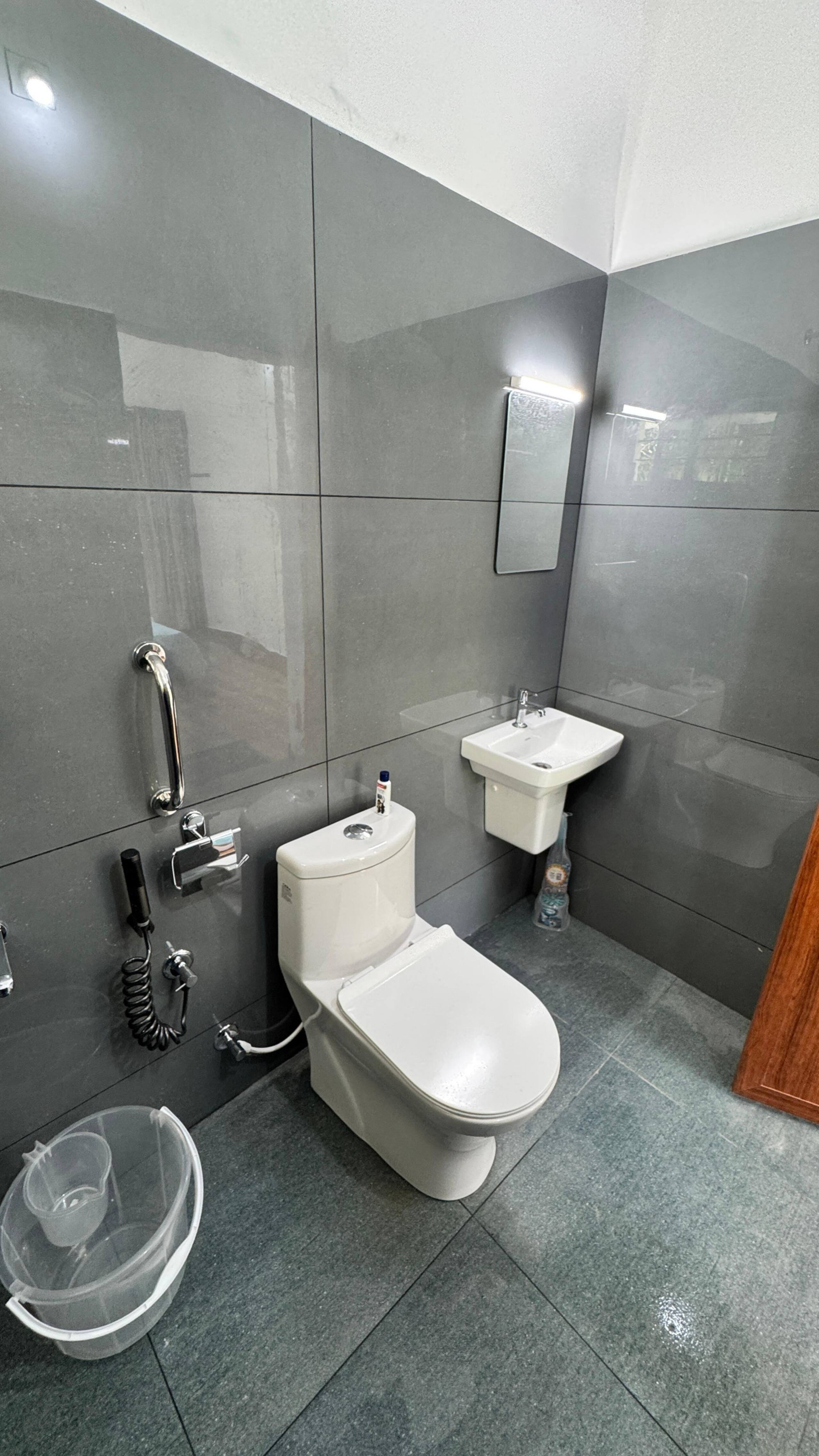 Riverside House in PALA TOWN With 2 AC bedrooms 11