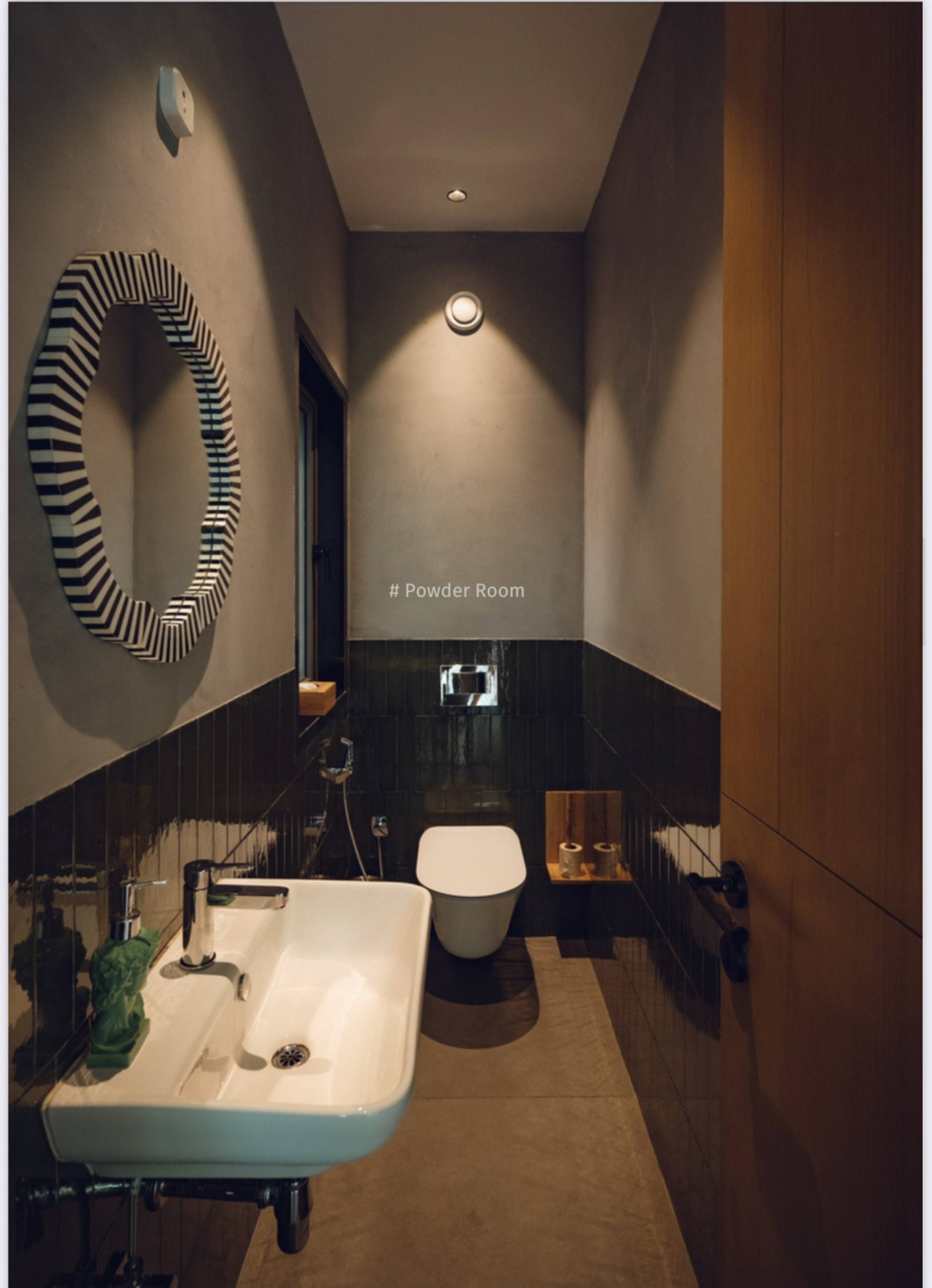 Banyan tree Villa- caretaker / pool / garden 21