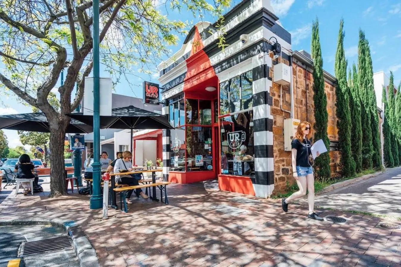Clouds on Francis—Cosy Comfort off Melbourne St 20