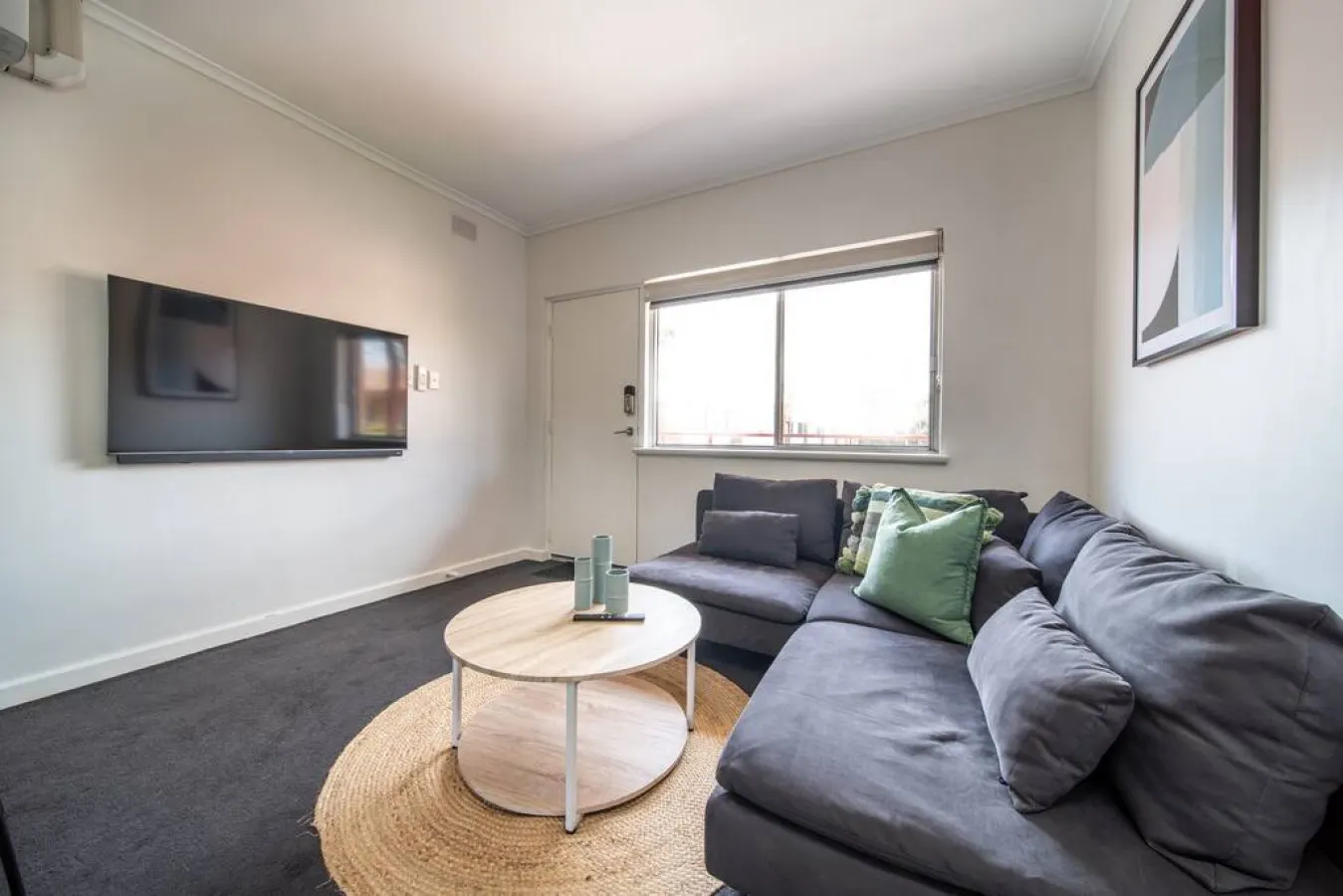 Clouds on Francis—Cosy Comfort off Melbourne St 6