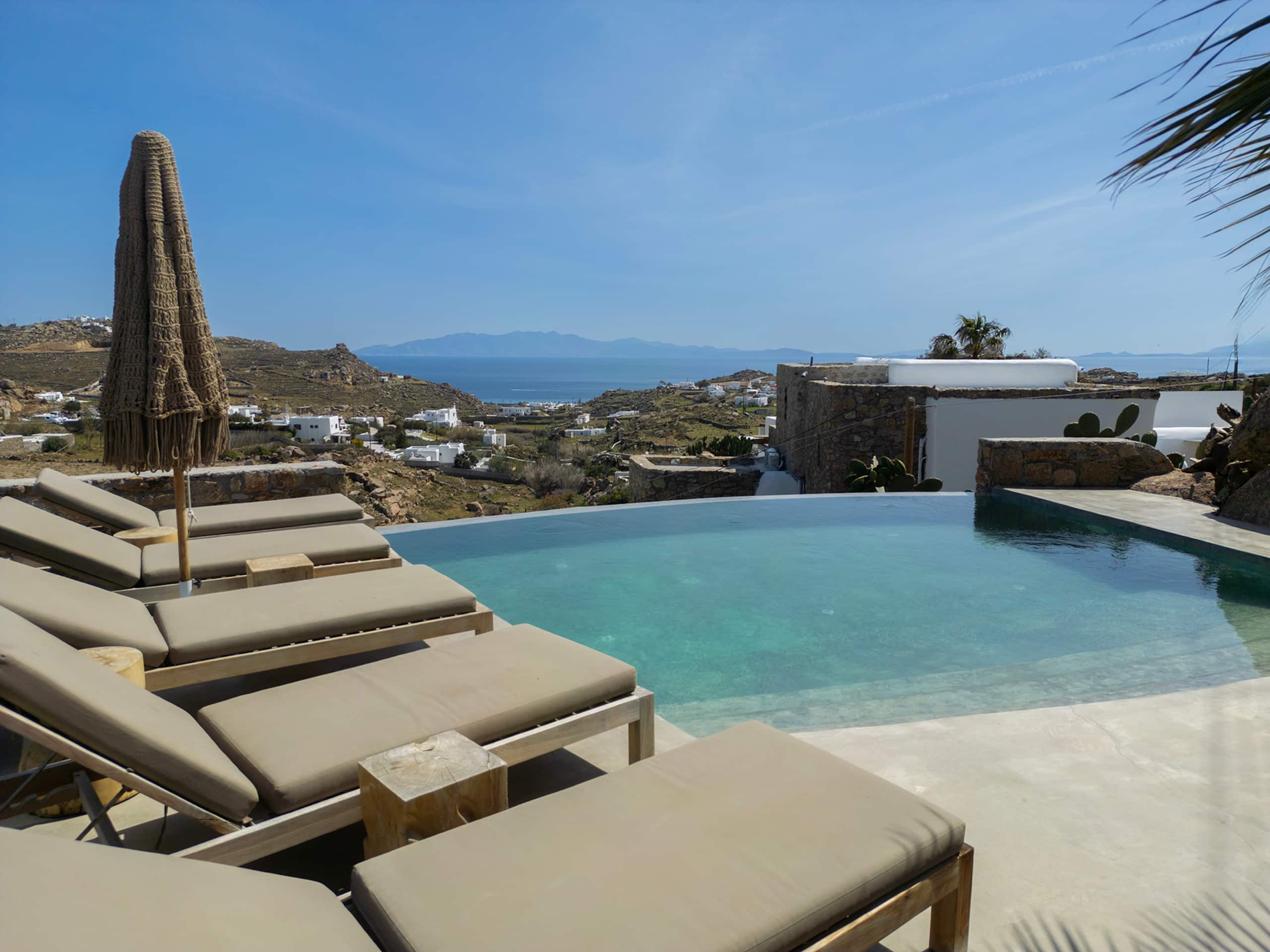 Elements Mykonos | Villa with pool near Scorpios 11