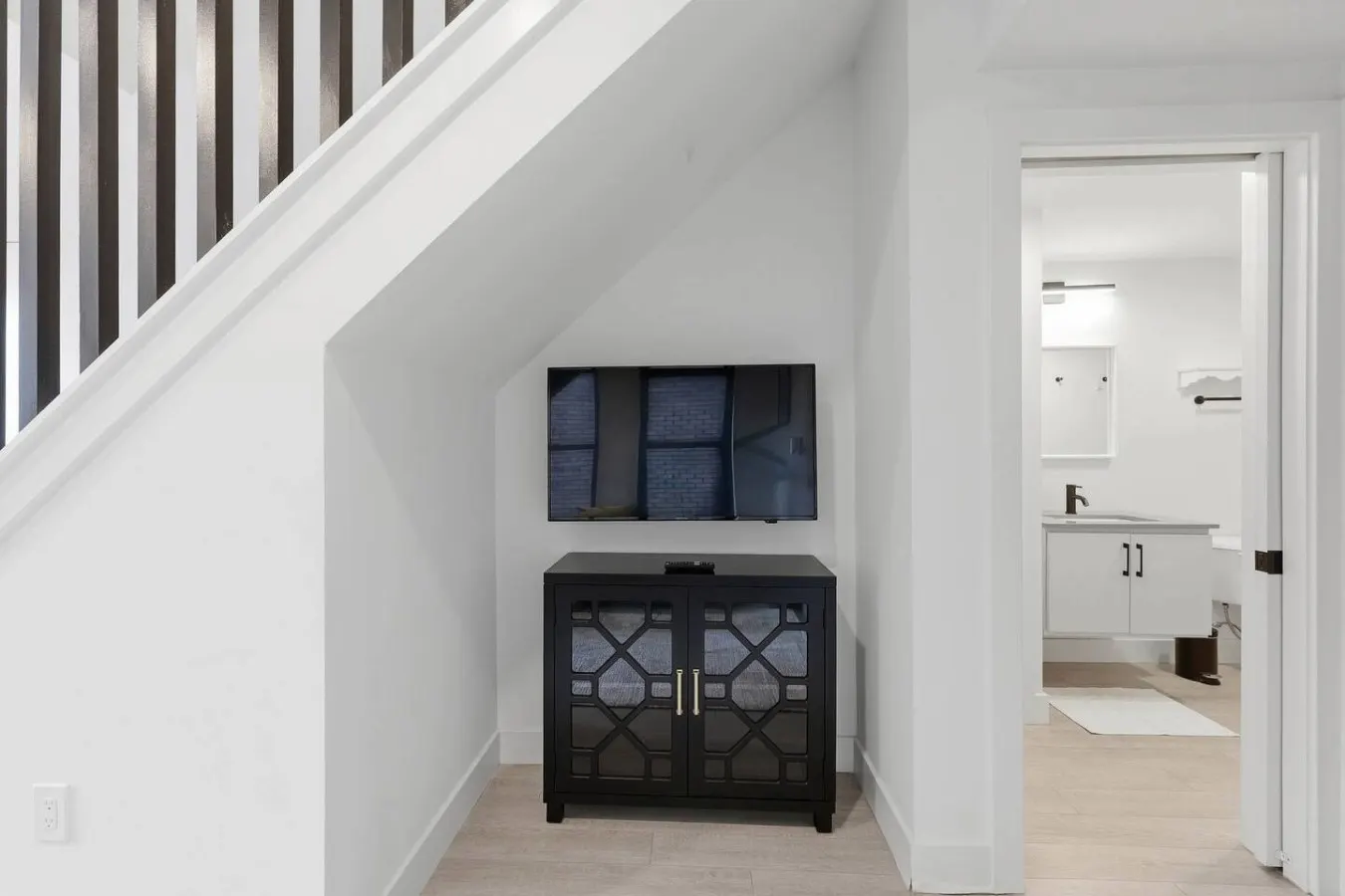 Premium 30-Night Stay in Columbus 15