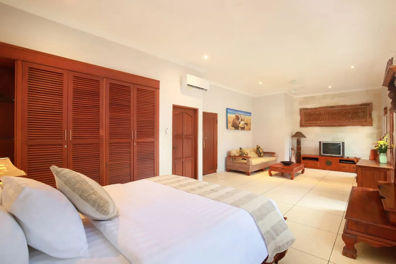 Legian Blue Ocean Villa 12