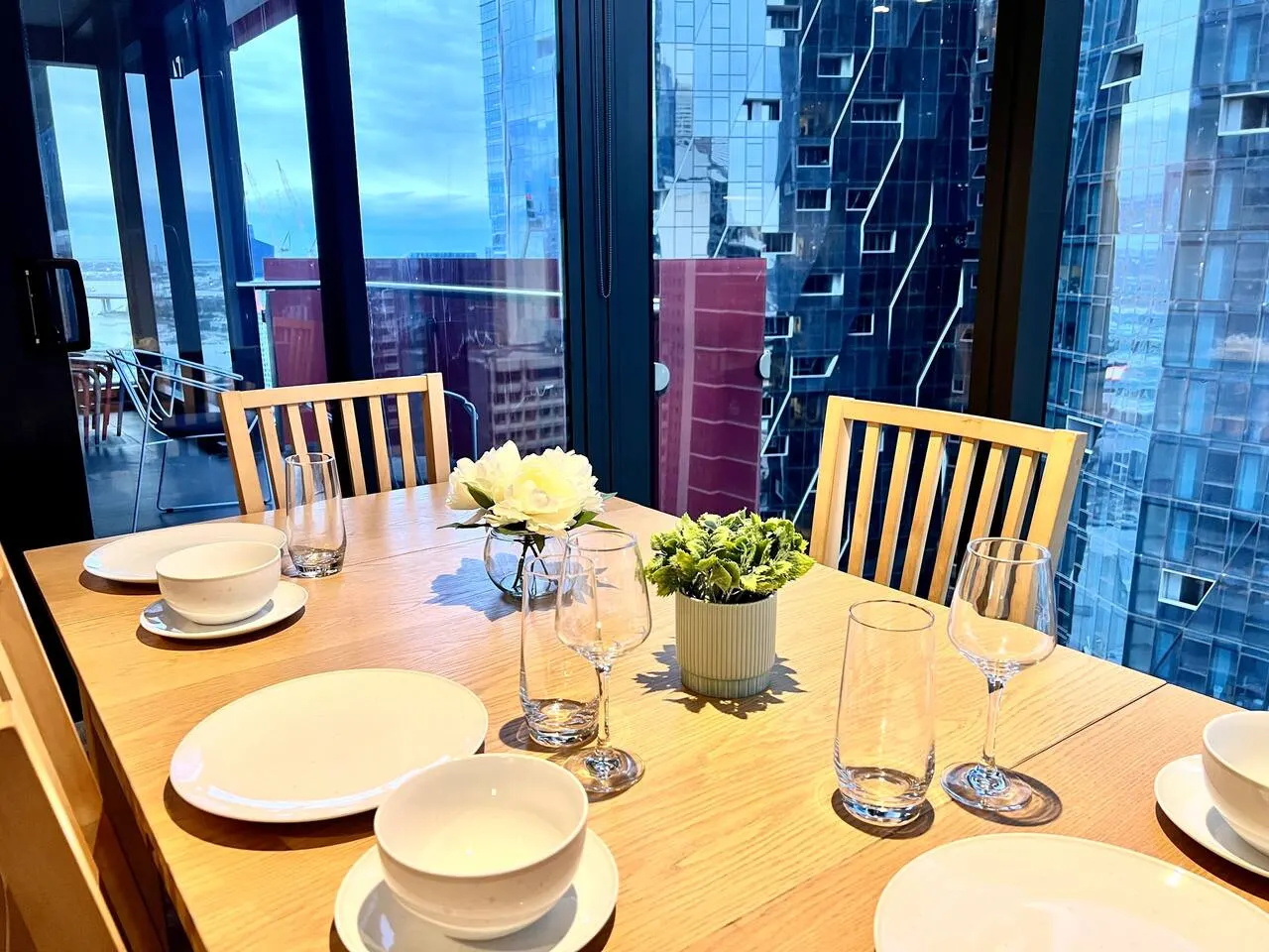 3BR City View Apartment @ CBD 4