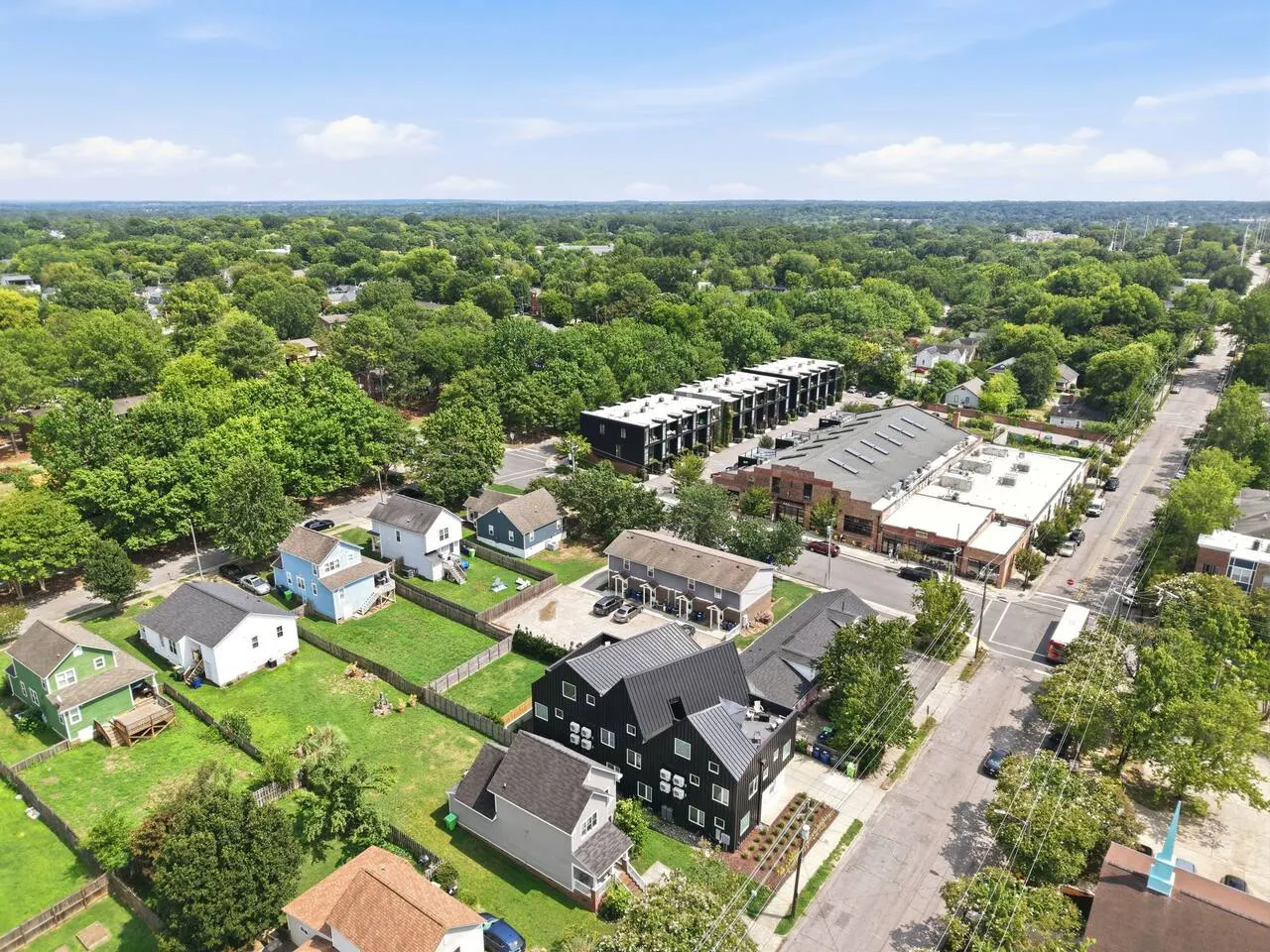 Downtown Authentic, Backyard, Rooftop, Pets OK 9