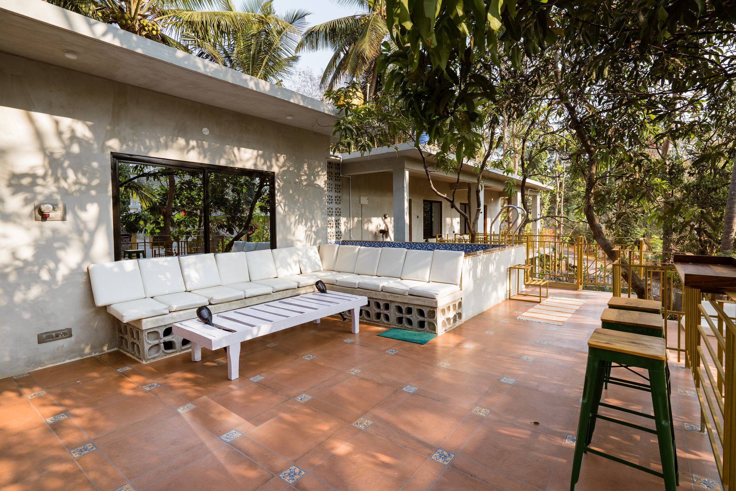 Private A/C room in spacious villa @colombhouse 25