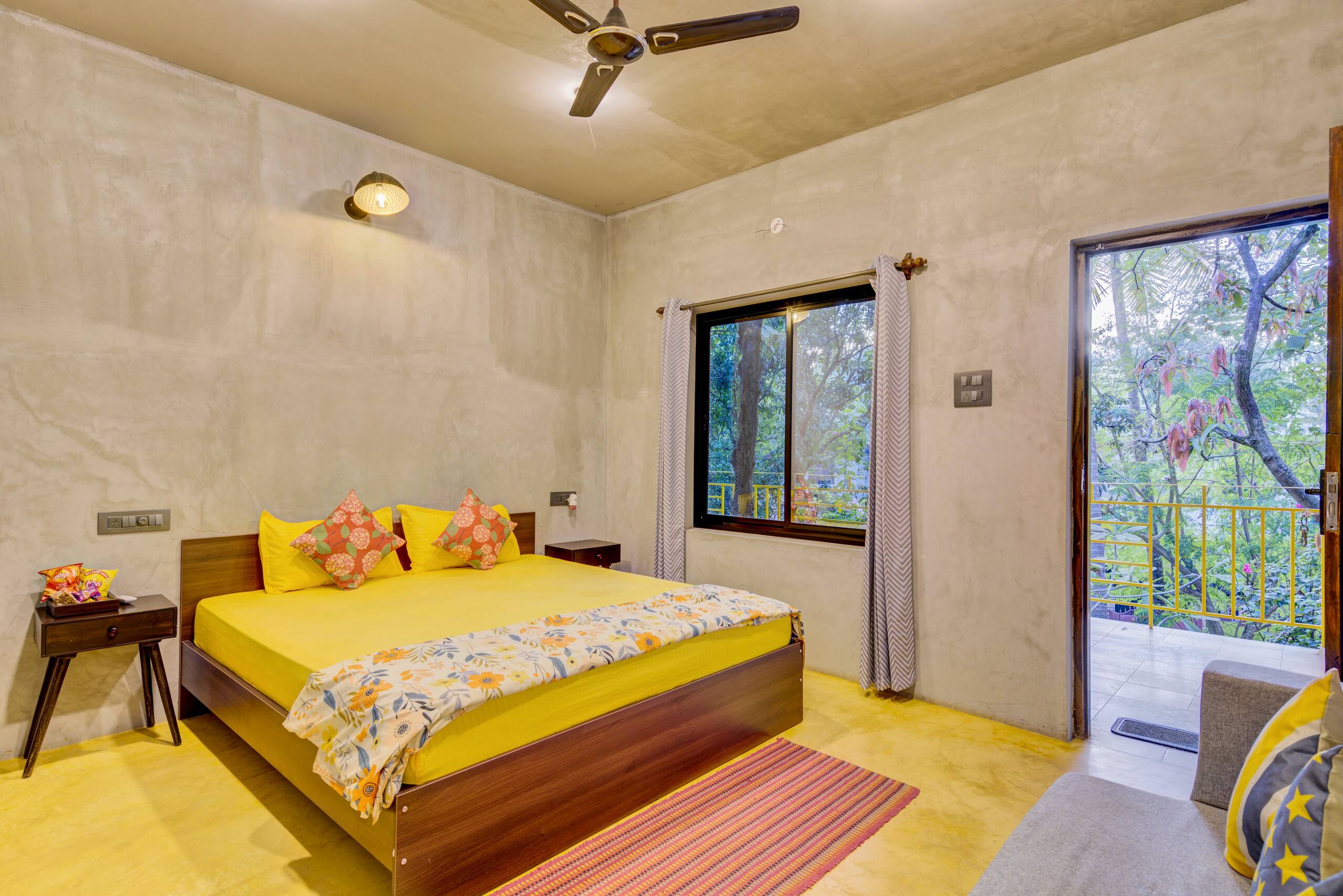 Private A/C room in spacious villa @colombhouse 13