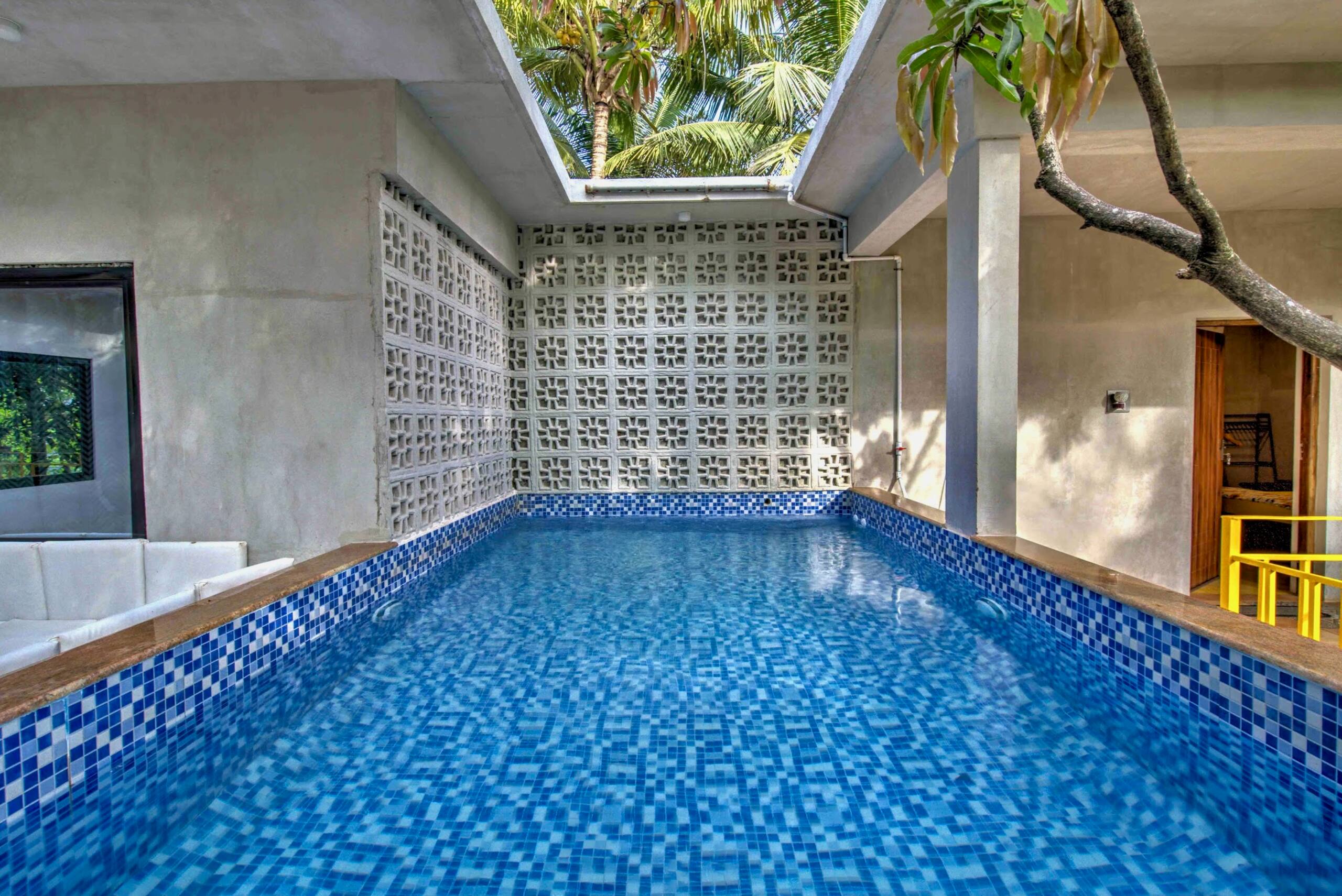 Private A/C room in spacious villa @colombhouse 19