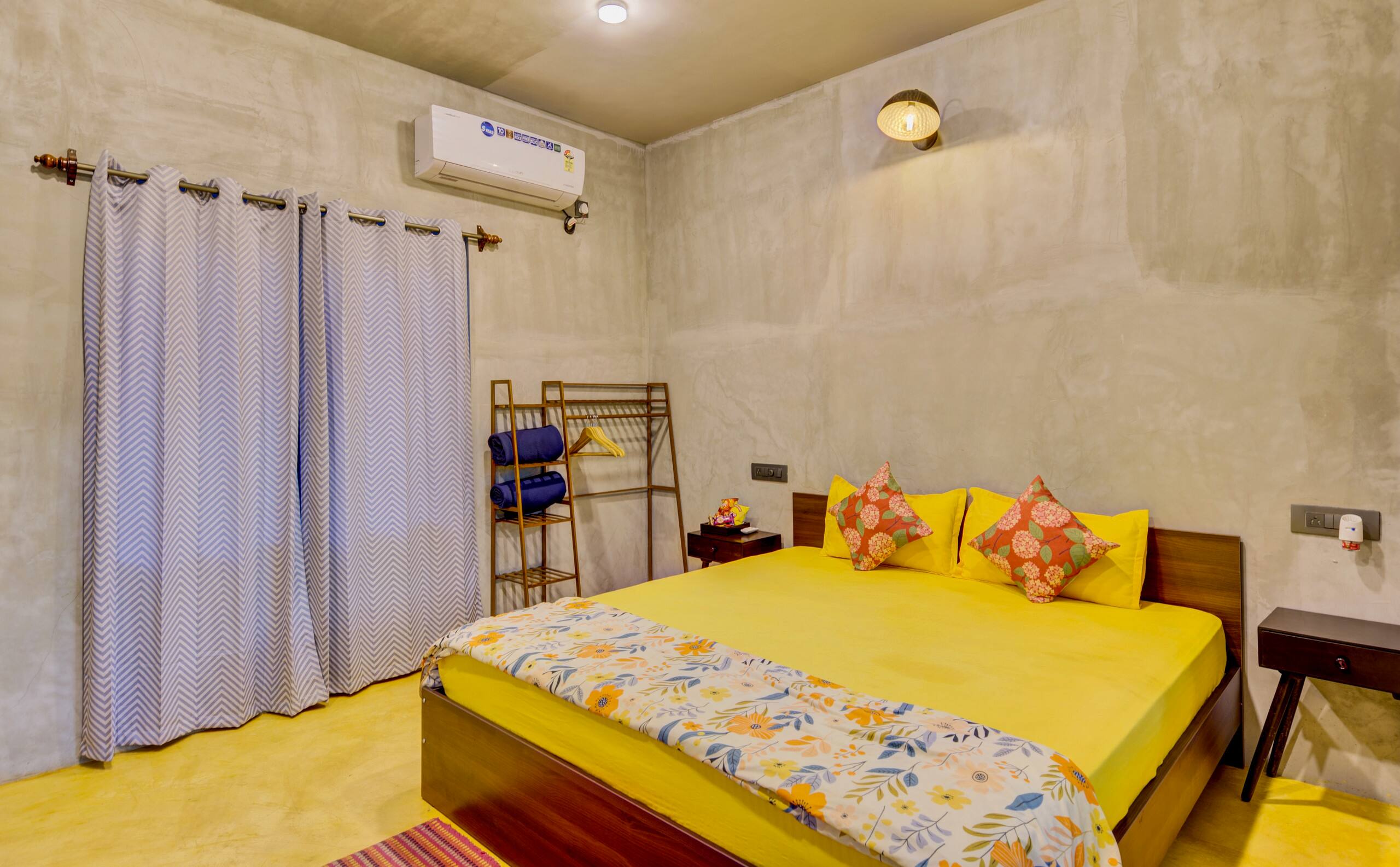 Private A/C room in spacious villa @colombhouse — photo 2
