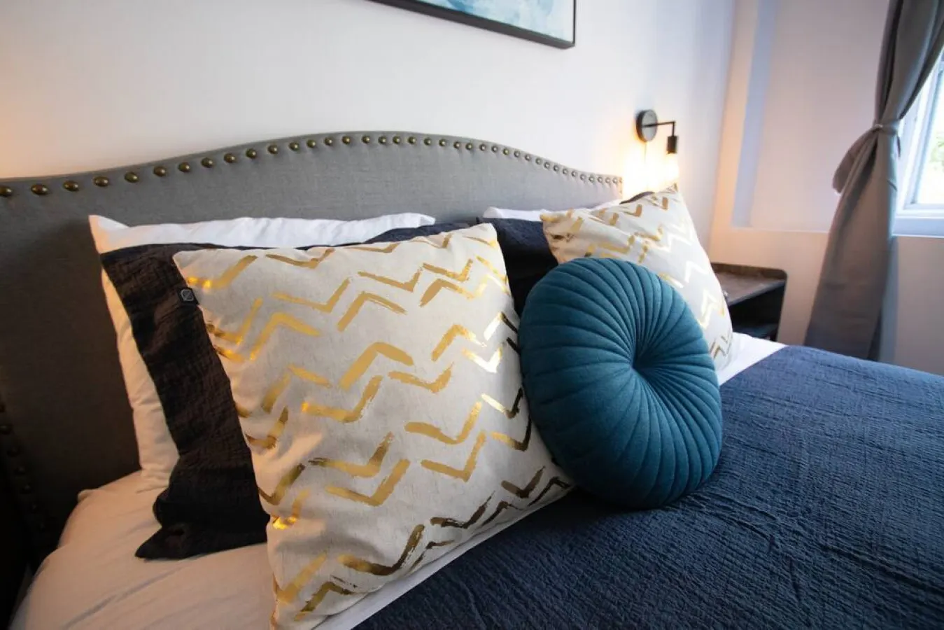 Blue&Gold/Plateau/St-Laurent/SelfCheck-In/AC/TV 10