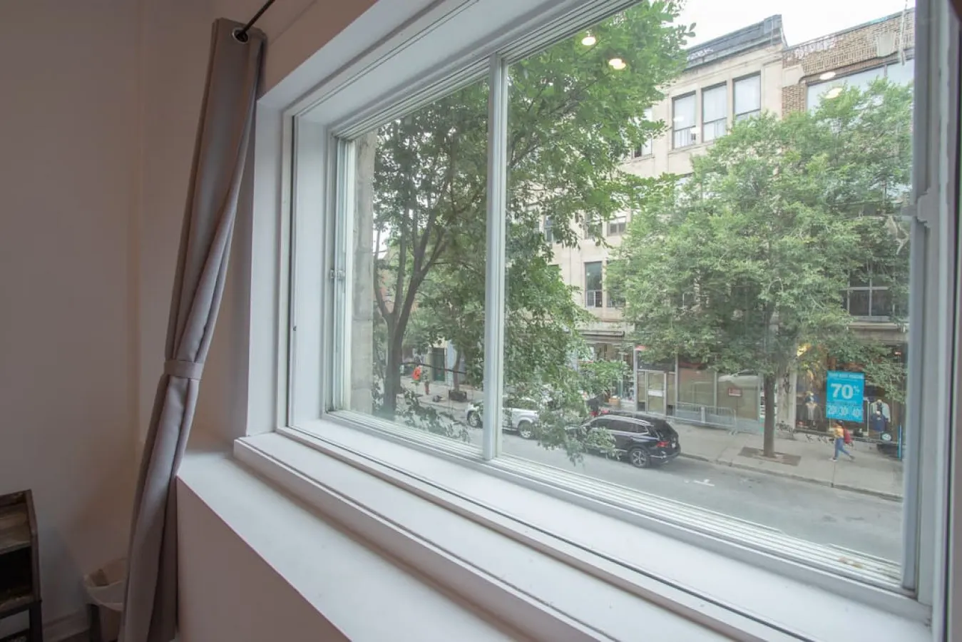 Blue&Gold/Plateau/St-Laurent/SelfCheck-In/AC/TV 13
