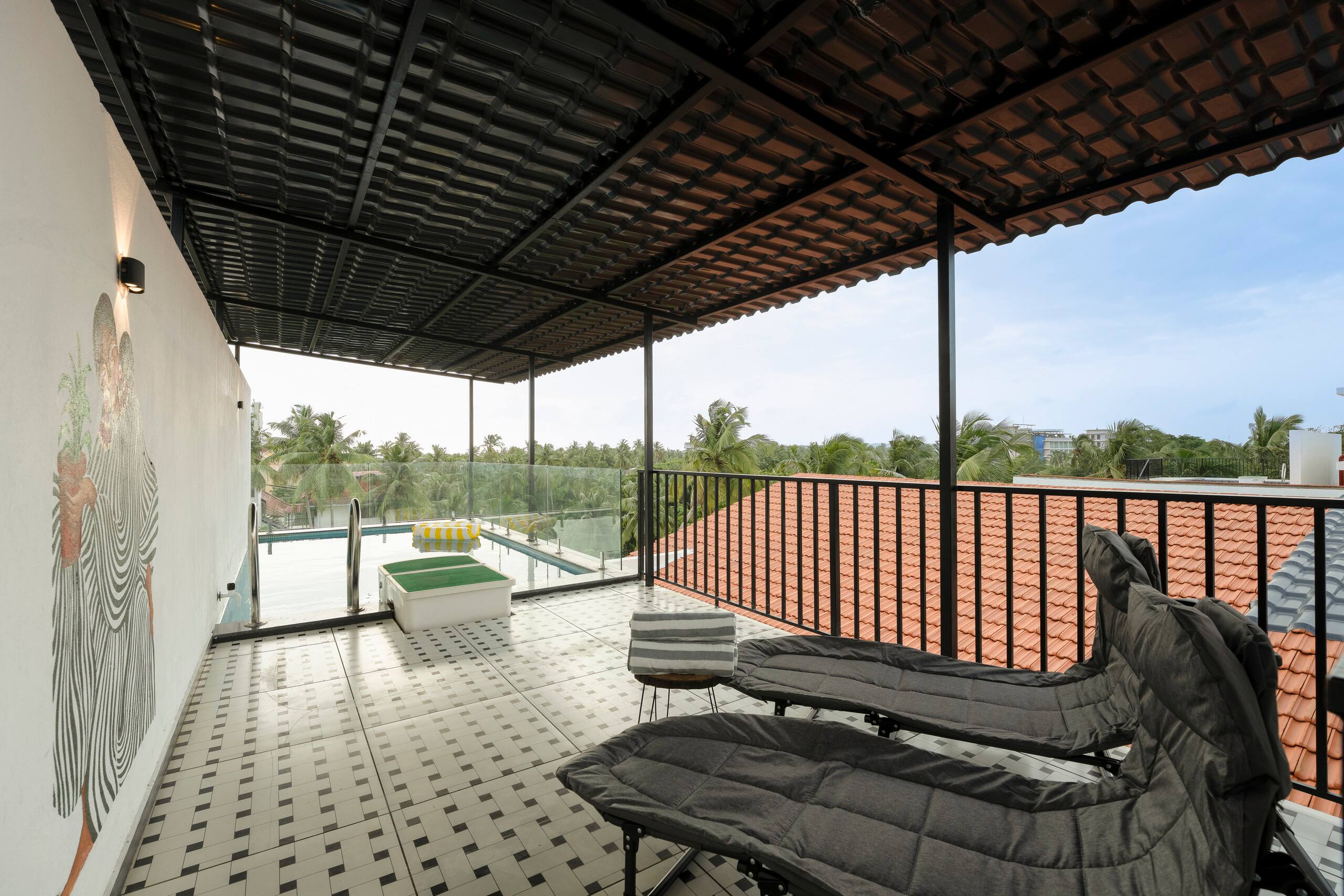 Vista Lumina 2bhk private pool 1km Calangute beach 25