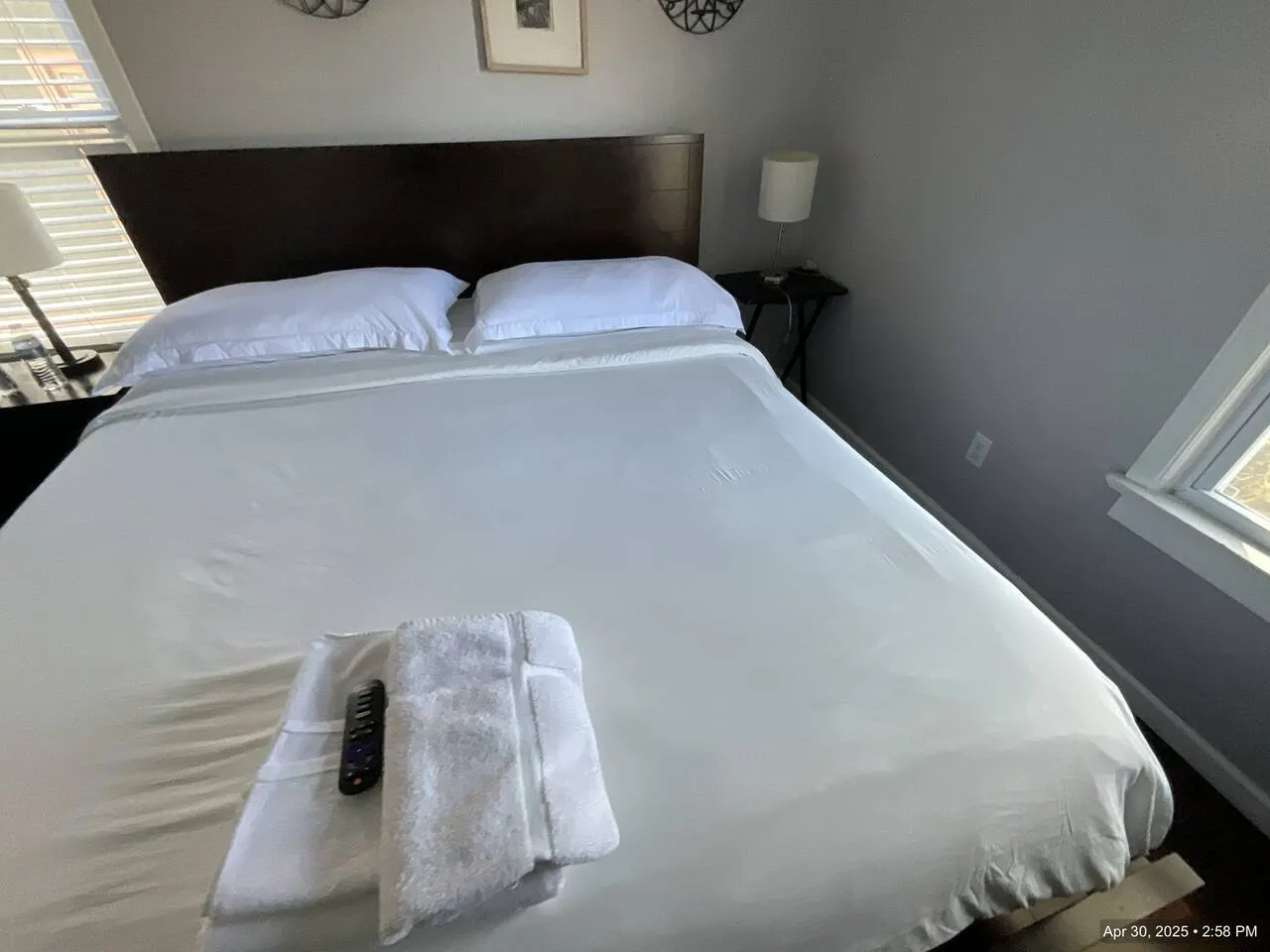 Coroa San King Bed 10-min dwnt 11