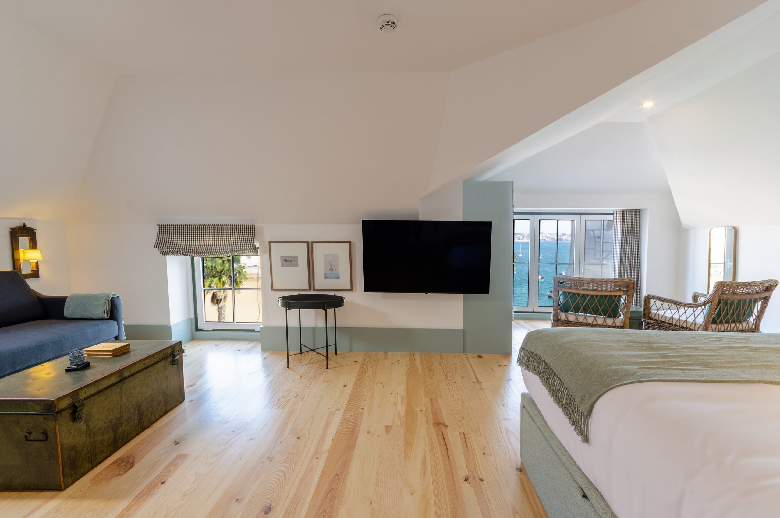 Westlight Cascais Chalet | Junior Suite Vista Mar — photo 2