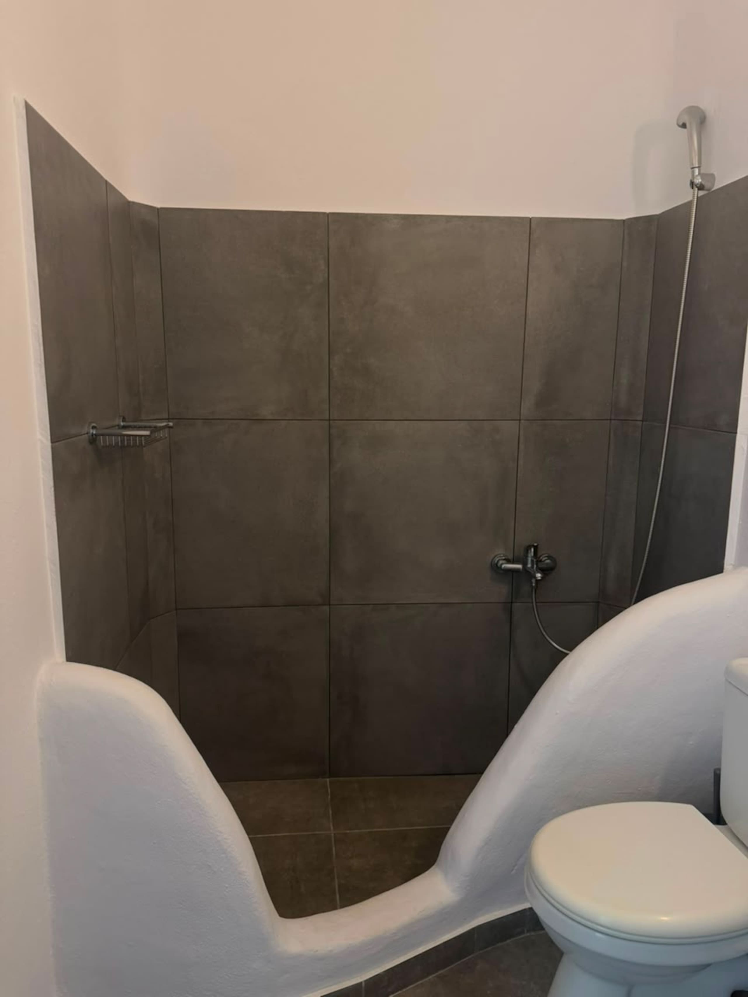 Elia Sea View 3BR House 14